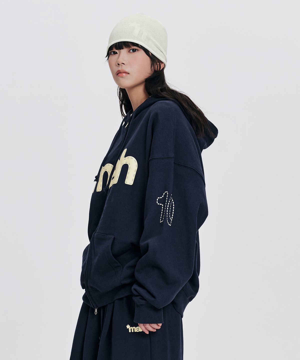 마하그리드(MAHAGRID) [10주년] mah LOGO ROLL BEANIE[IVORY]
