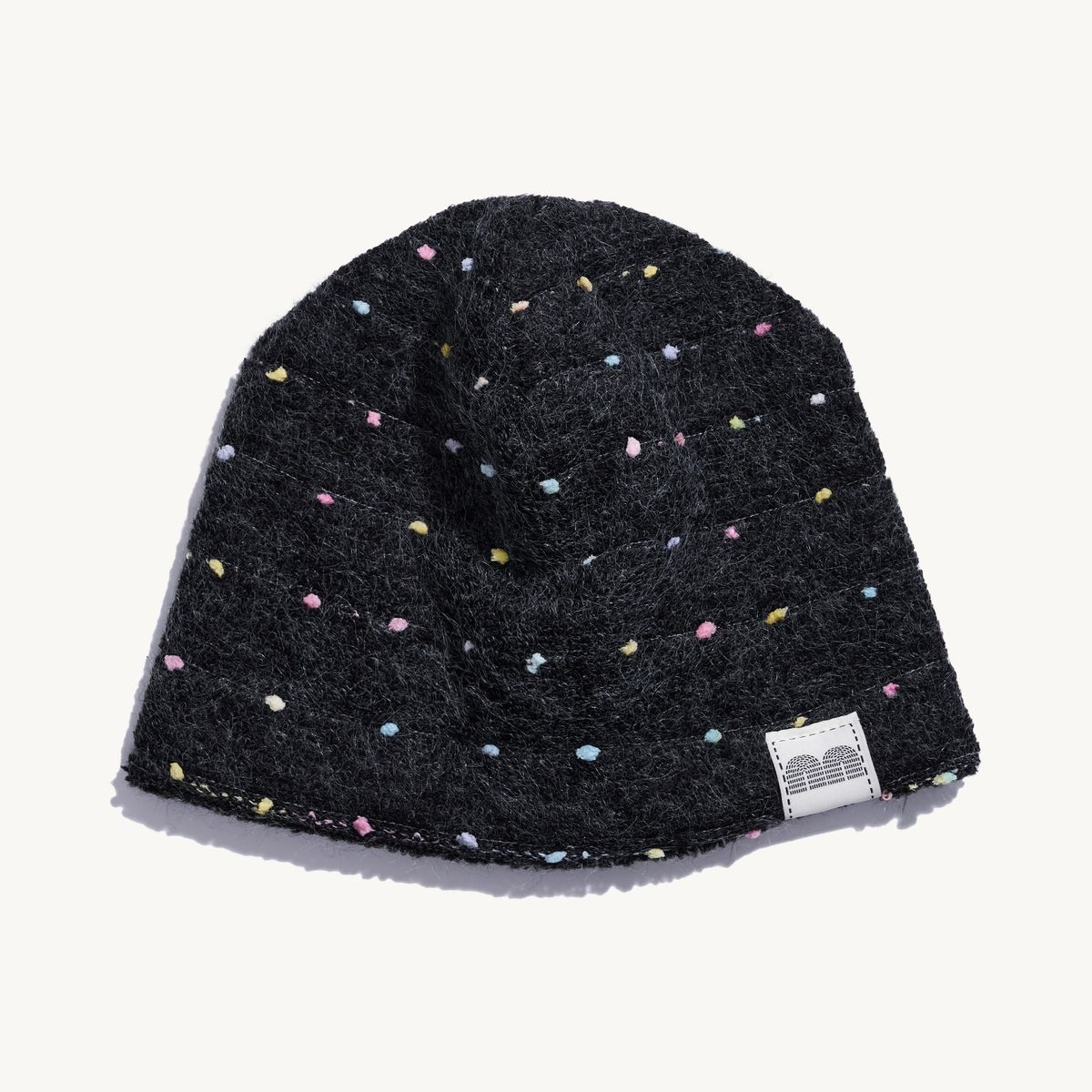 낫뉴(NOT NEW) nn Label Dot Stripe Beanie Charcoal