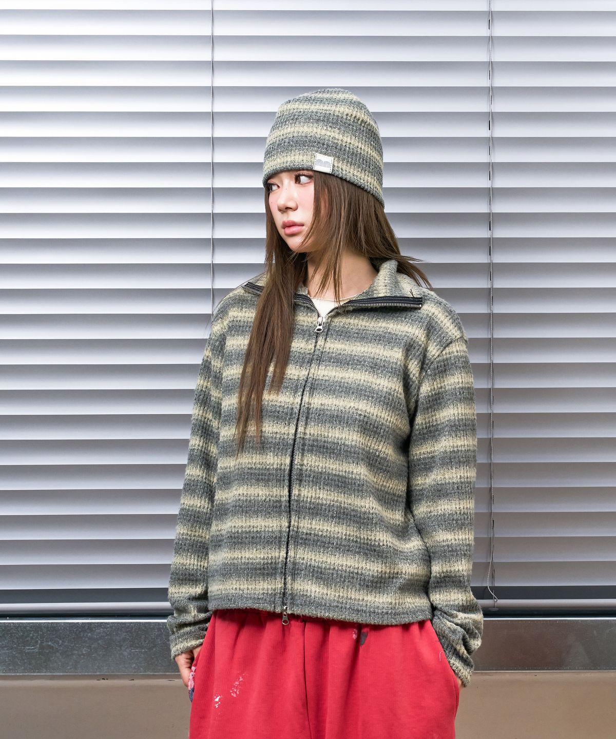 낫뉴(NOT NEW) nn Label Ombre Beanie Warm Grey