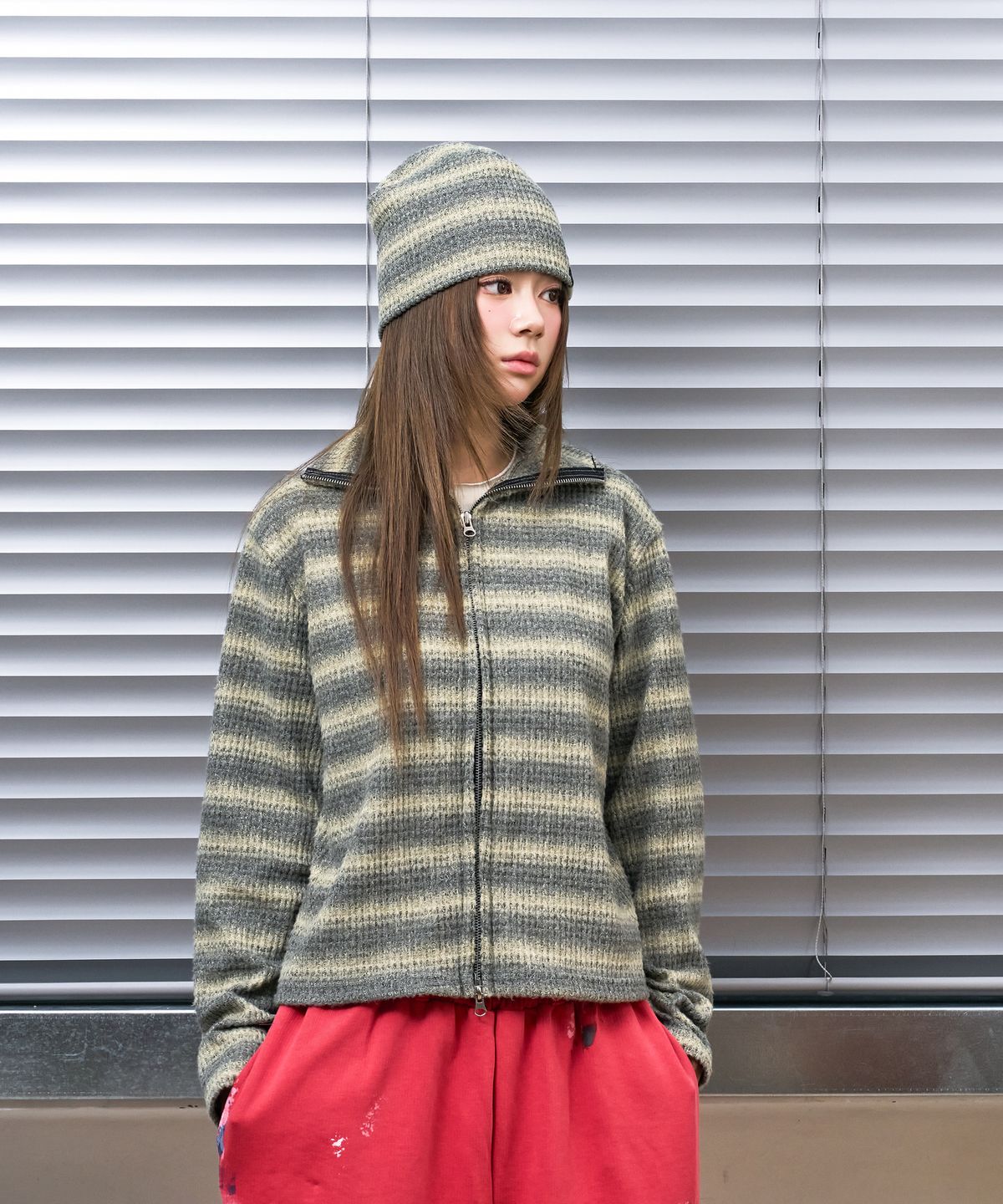 낫뉴(NOT NEW) nn Label Ombre Beanie Warm Grey