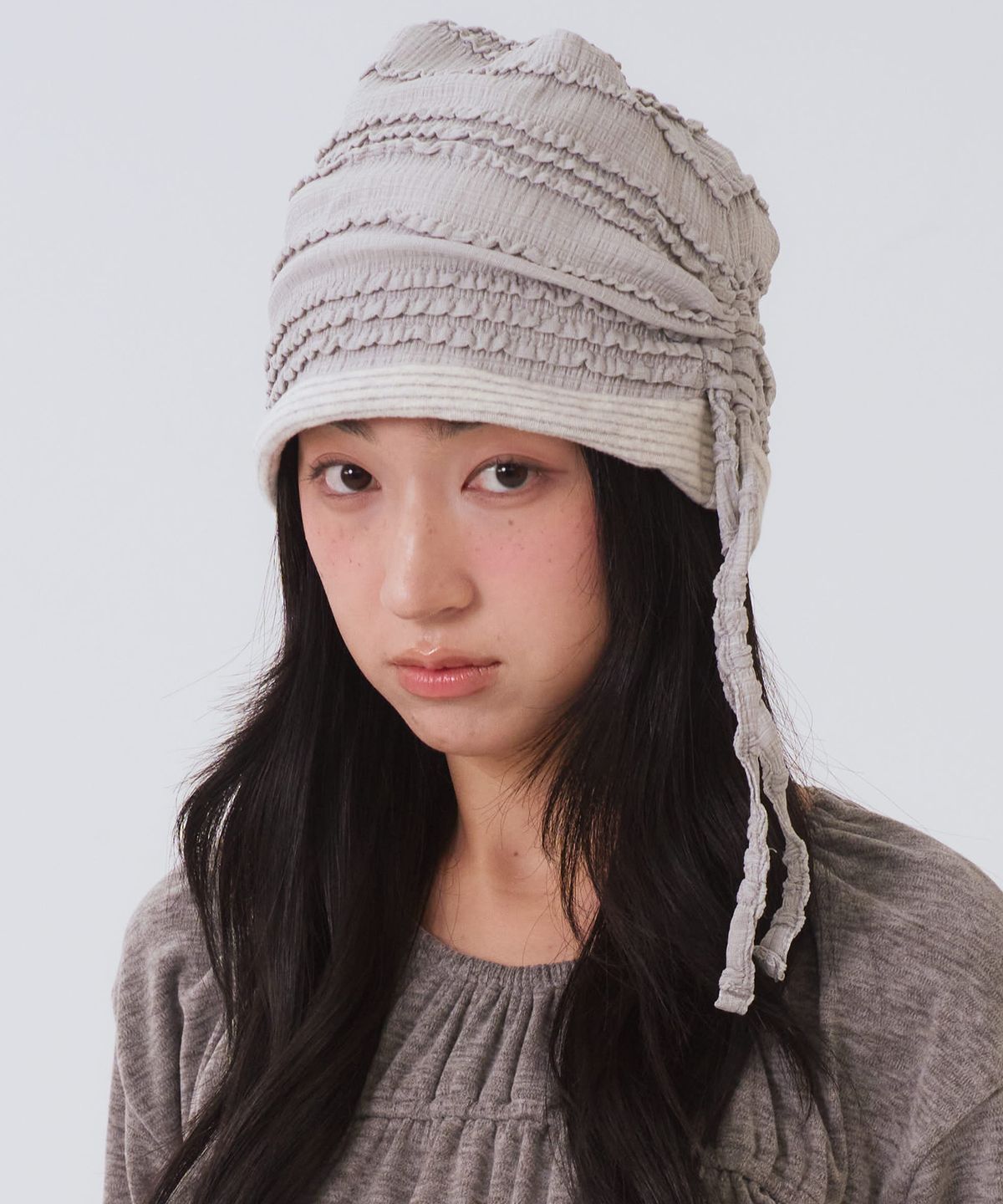 오피쉬(OAFISH) Ruffle Reversible Beanie, Gray
