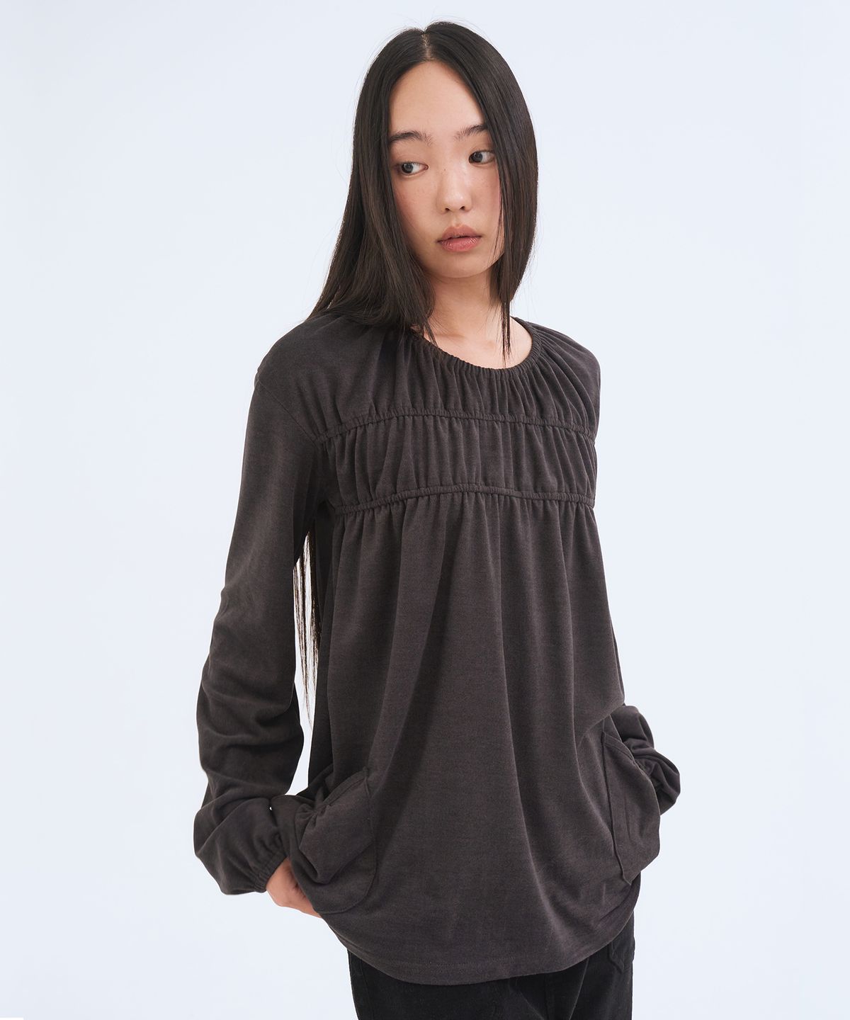 오피쉬(OAFISH) Shirring Pocket Longsleeve, Charcoal