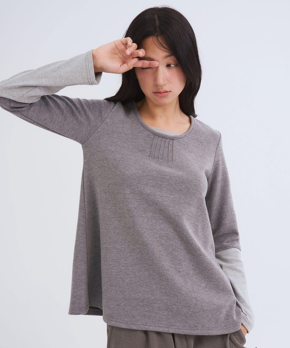 오피쉬(OAFISH) Pintuck Color-block Long Sleeves, Gray