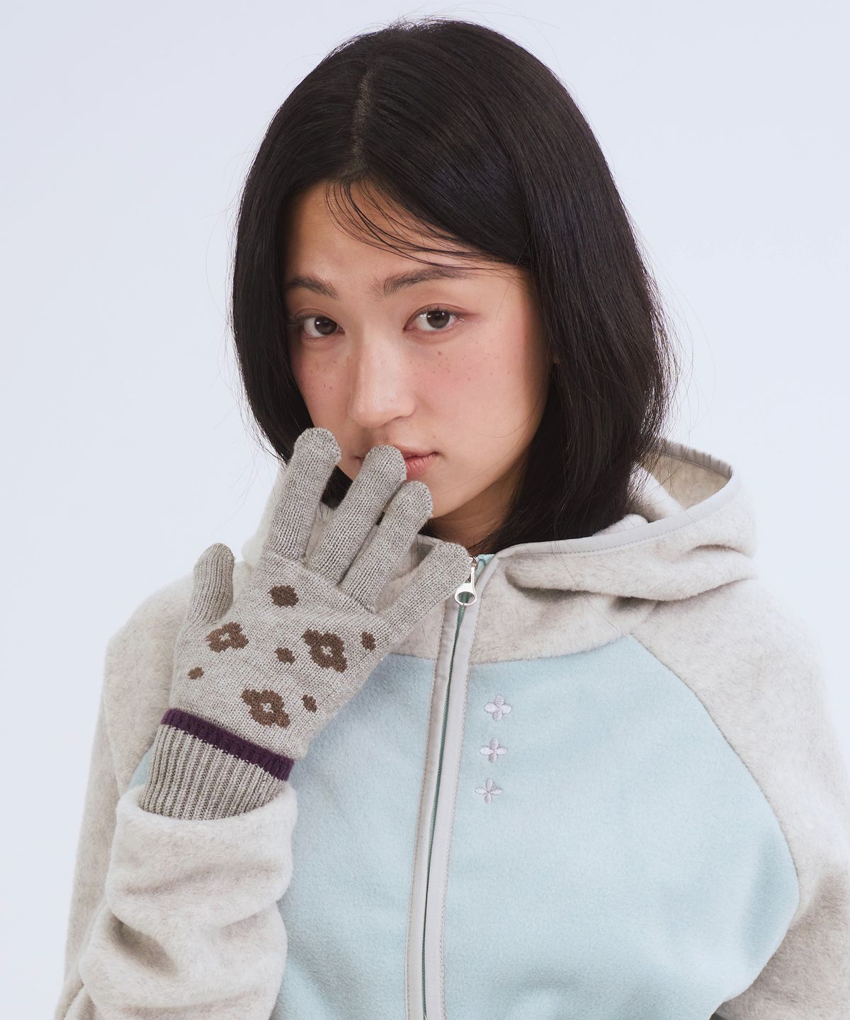 오피쉬(OAFISH) Flower Dot Roll-Up Gloves, Mint