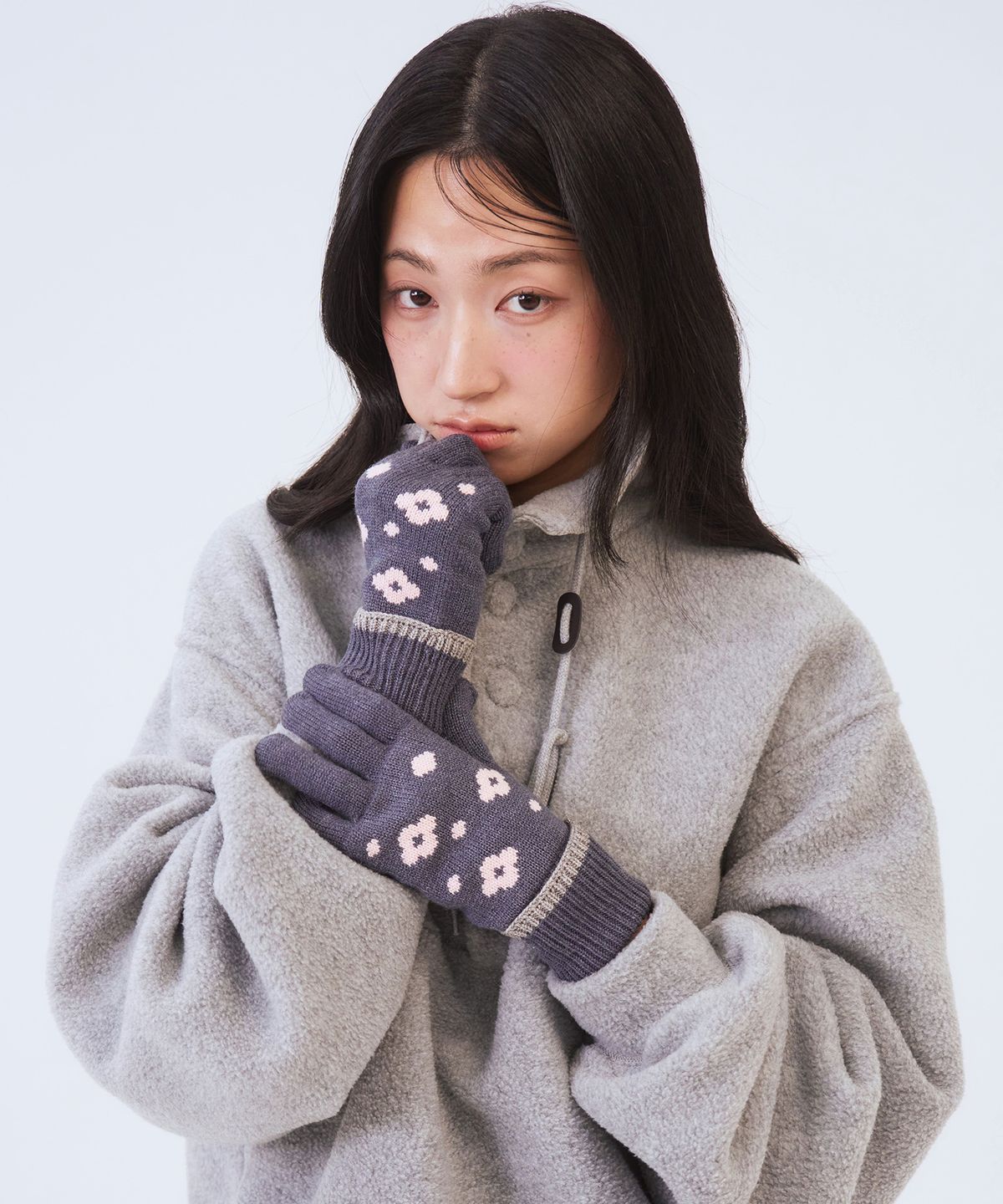 오피쉬(OAFISH) Flower Dot Roll-Up Gloves, Navy