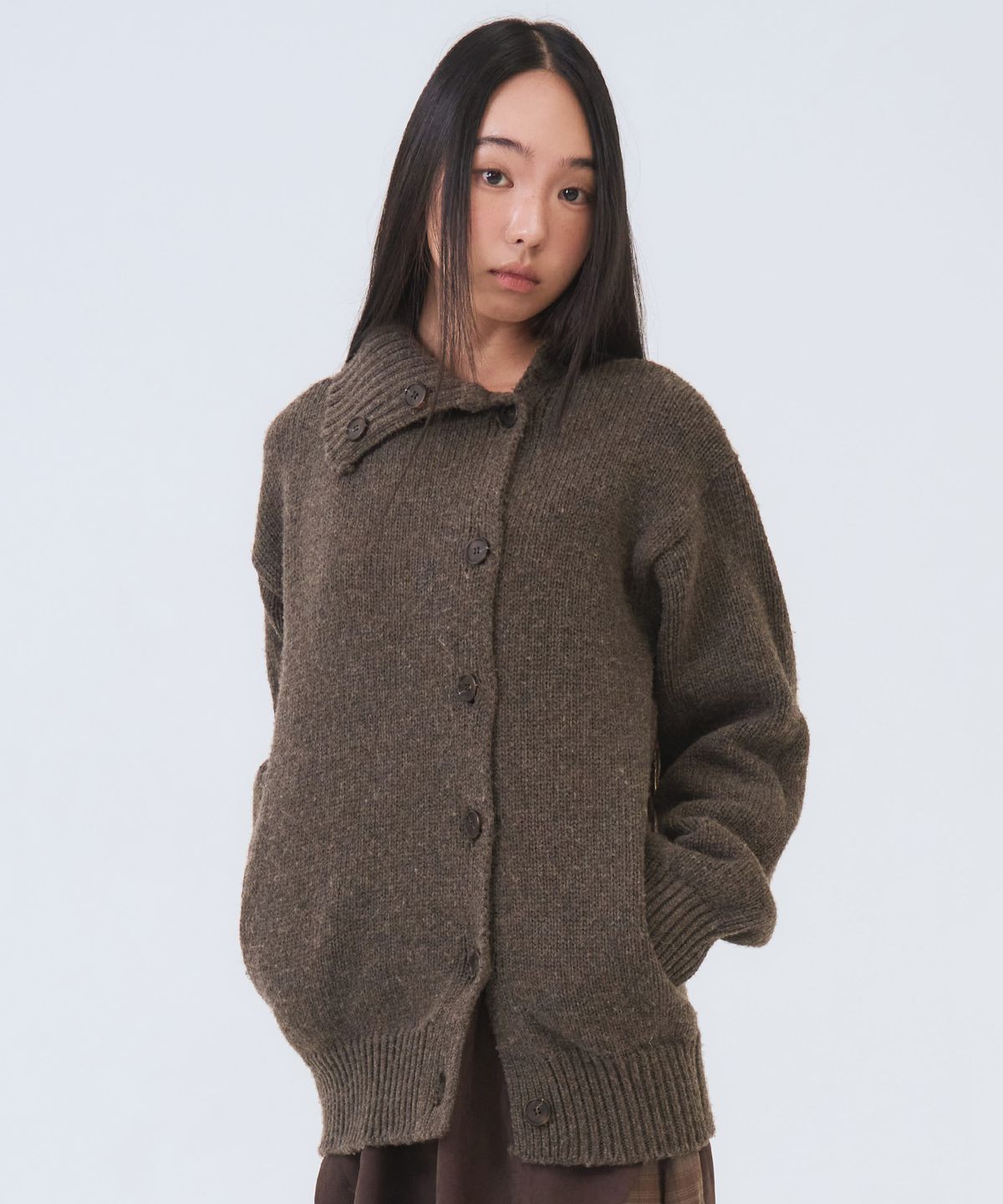 오피쉬(OAFISH) Morrow High Neck Cardigan, Brown