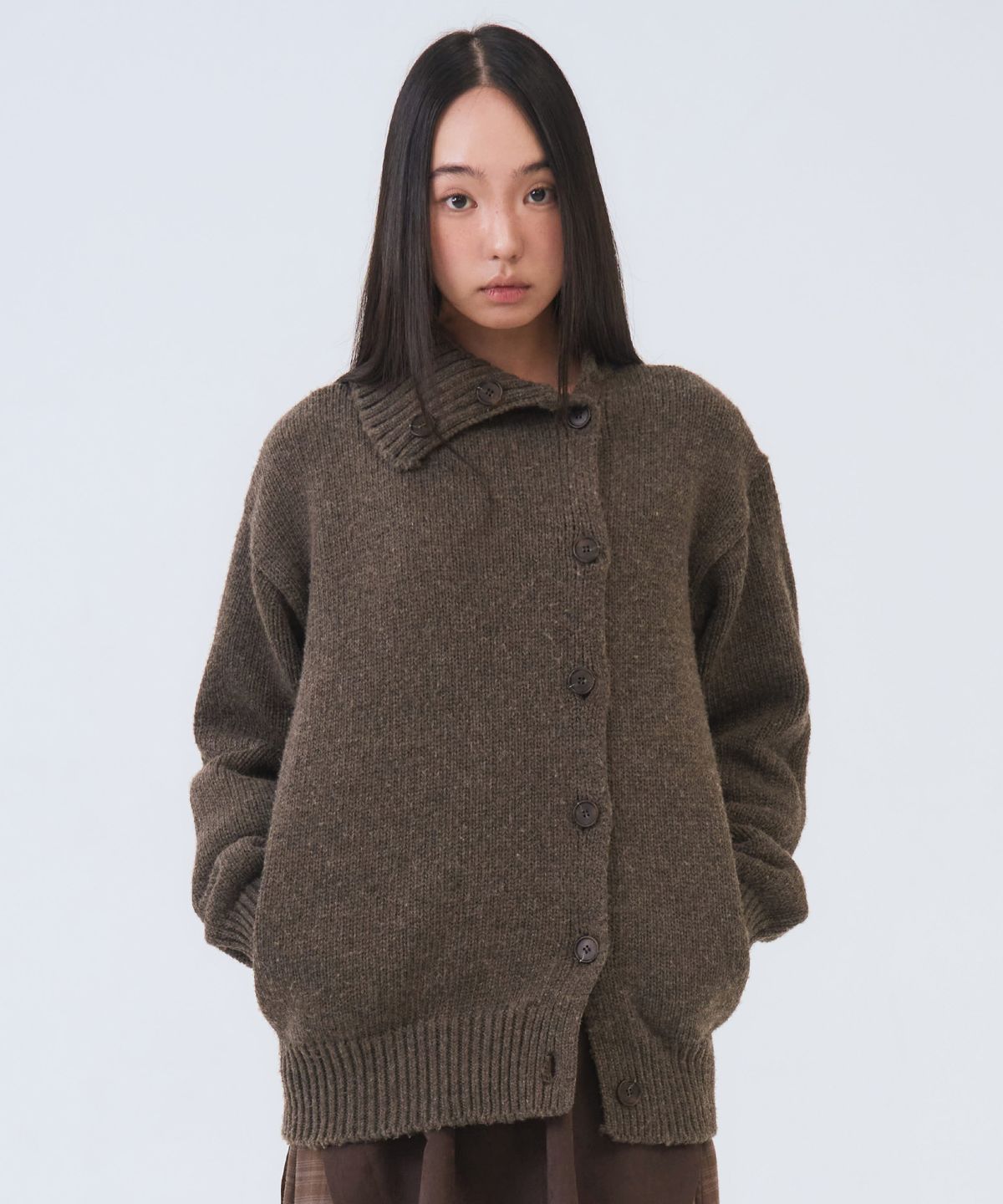 오피쉬(OAFISH) Morrow High Neck Cardigan, Brown