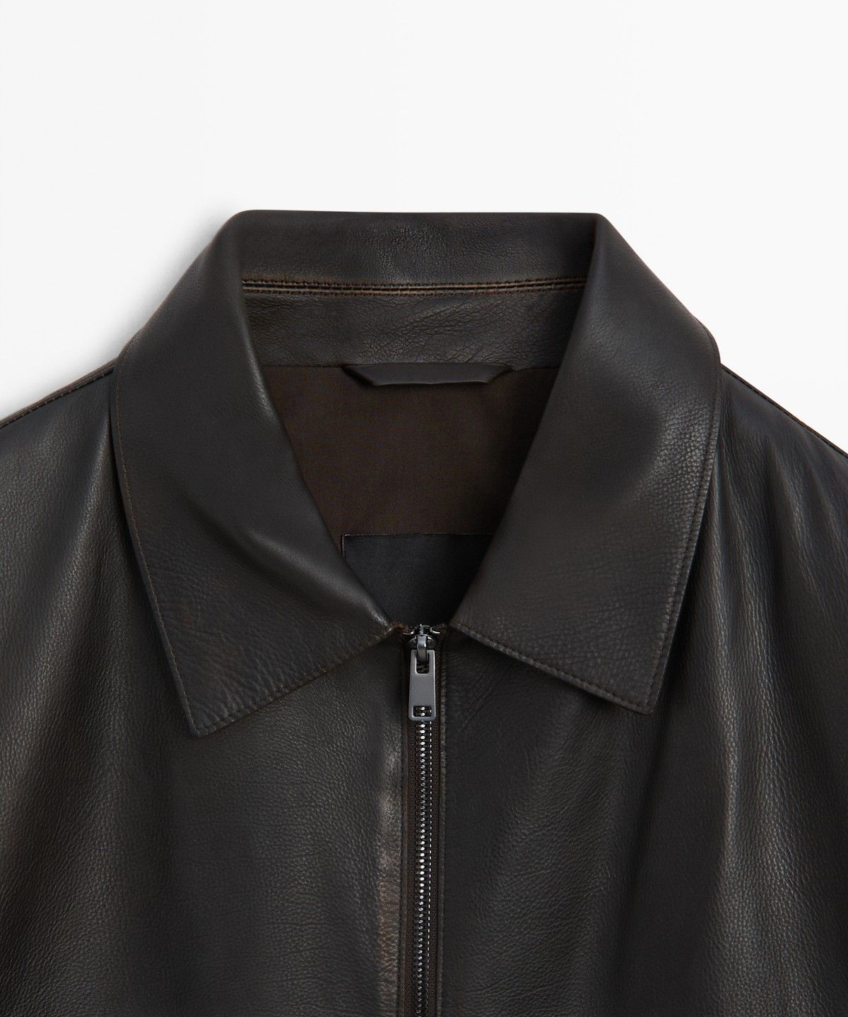 마시모두띠(MASSIMO DUTTI) 나파 가죽 칼라 디테일 자켓