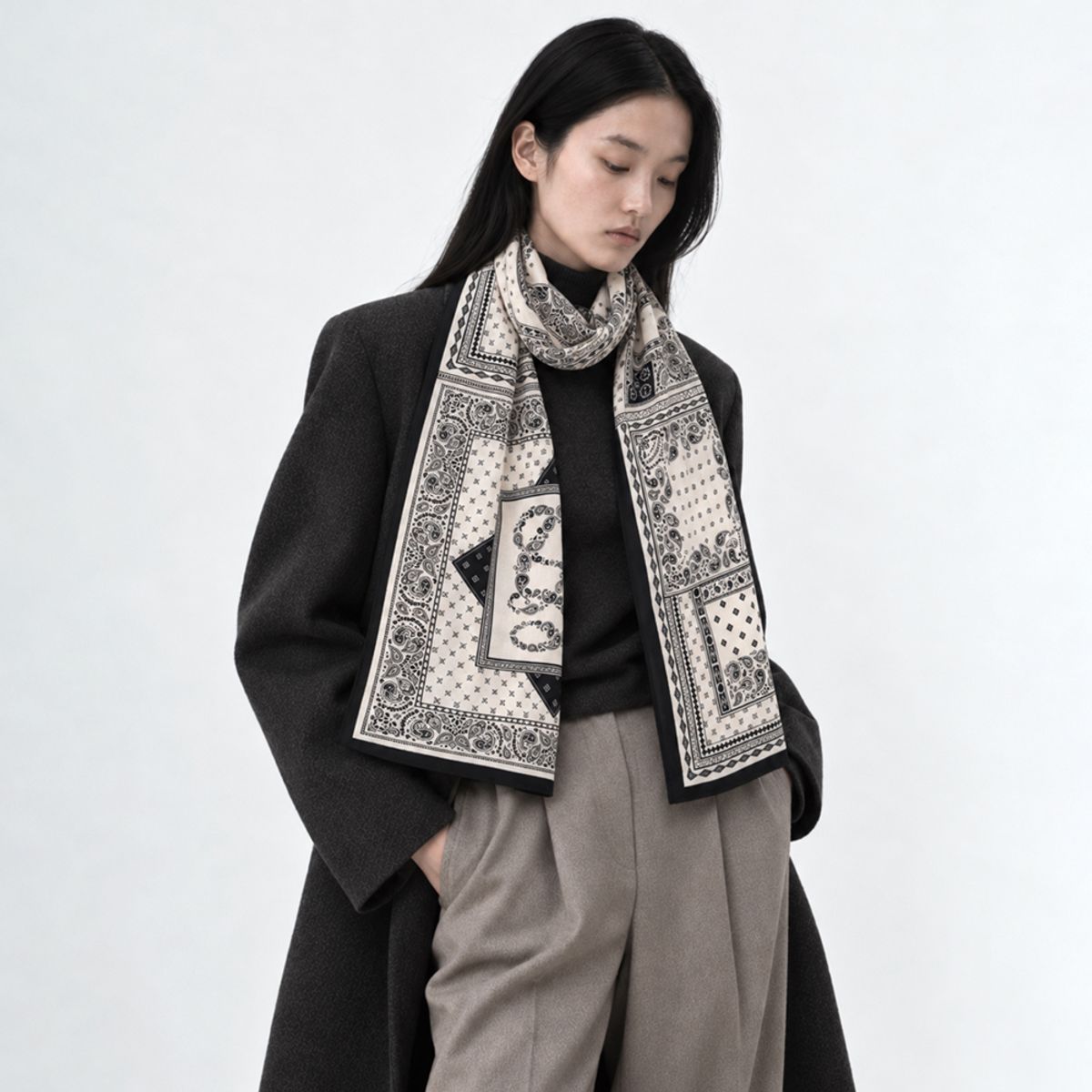 루이까또즈스카프(LOUIS QUATORZE SCARF) 클라인 울 롱 스카프 1GSL159
