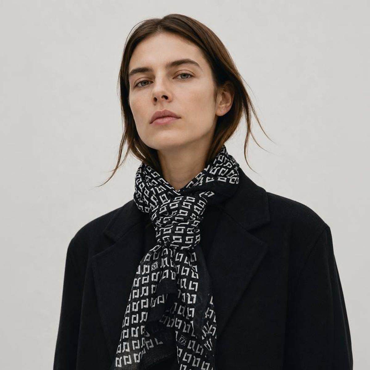 루이까또즈스카프(LOUIS QUATORZE SCARF) 파이돈 울 롱 스카프 1BSL180