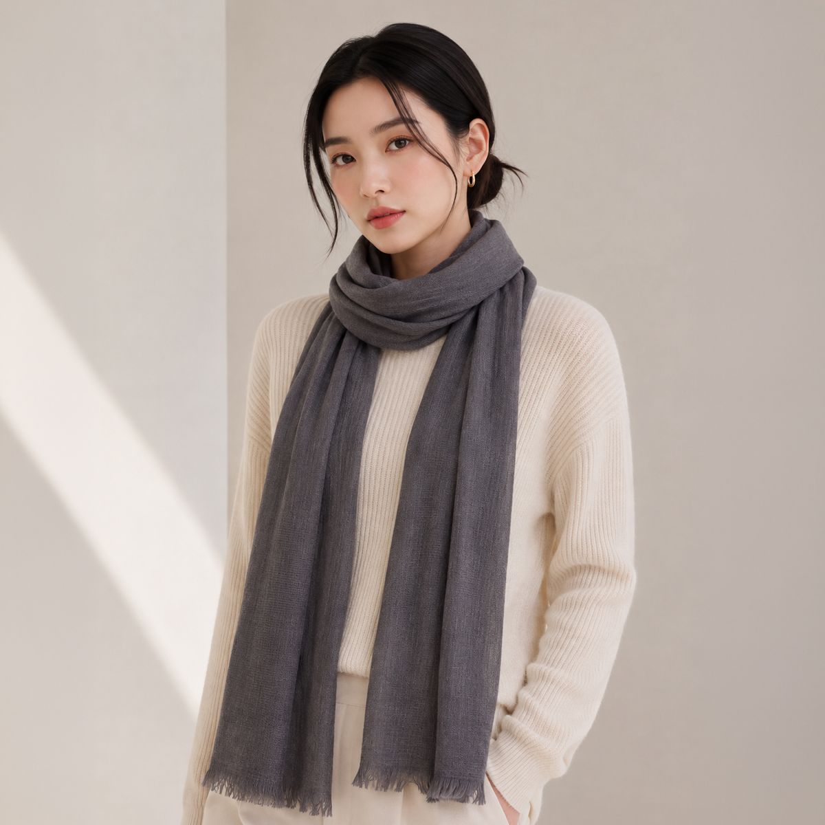 루이까또즈스카프(LOUIS QUATORZE SCARF) 샐리 롱 스카프 2UPW767