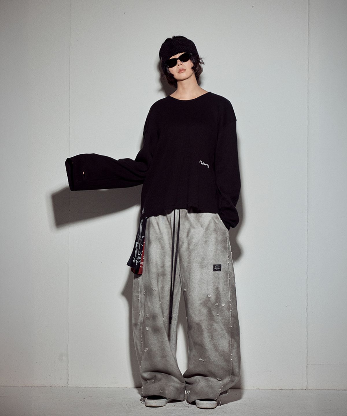 뭉(MWOONG) VTG printing heavy waffle LS-BK