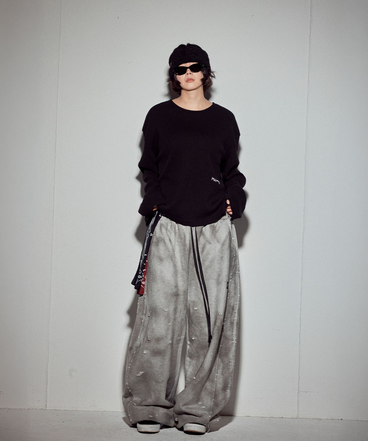 뭉(MWOONG) VTG printing heavy waffle LS-BK
