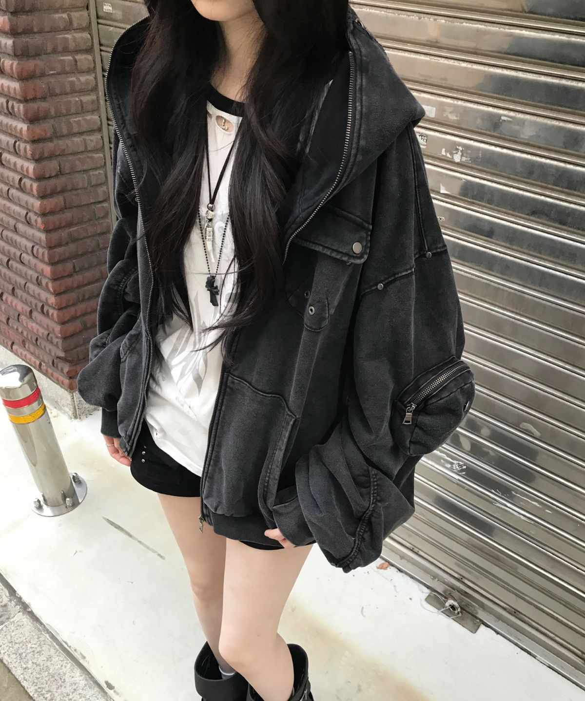 리버뉴스(LIBERALNEWS) RUCHED DISTORTED SLEEVE Zip Hoodie_GRAY