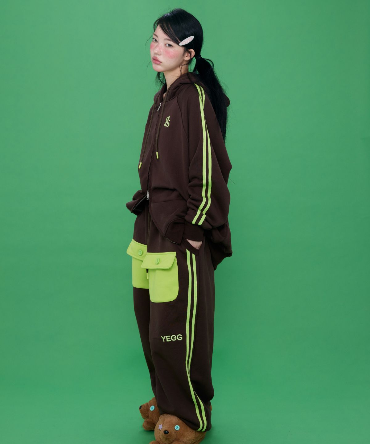 예그(YEGG) Bear Hoodie