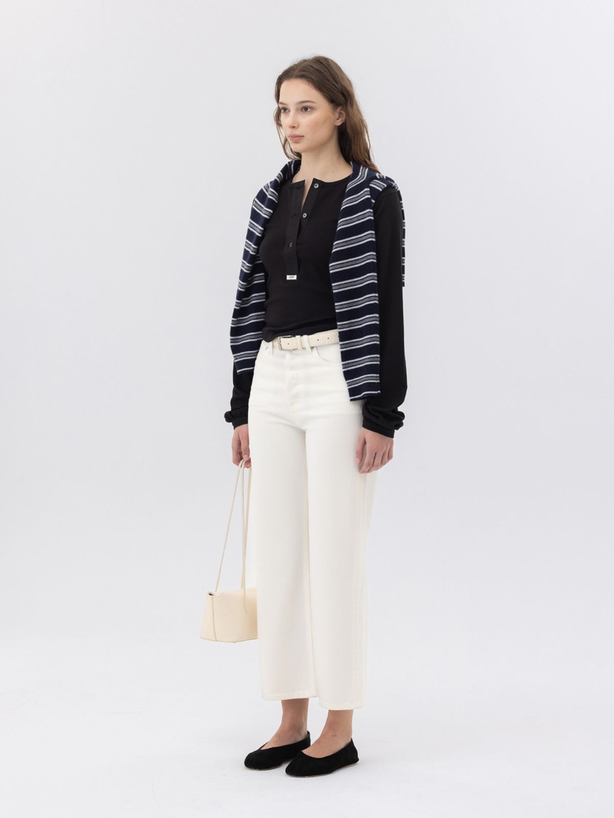 글로니(GLOWNY) 90s HIGH RISE WIDE LEG JEANS (SHORT) (WHITE)