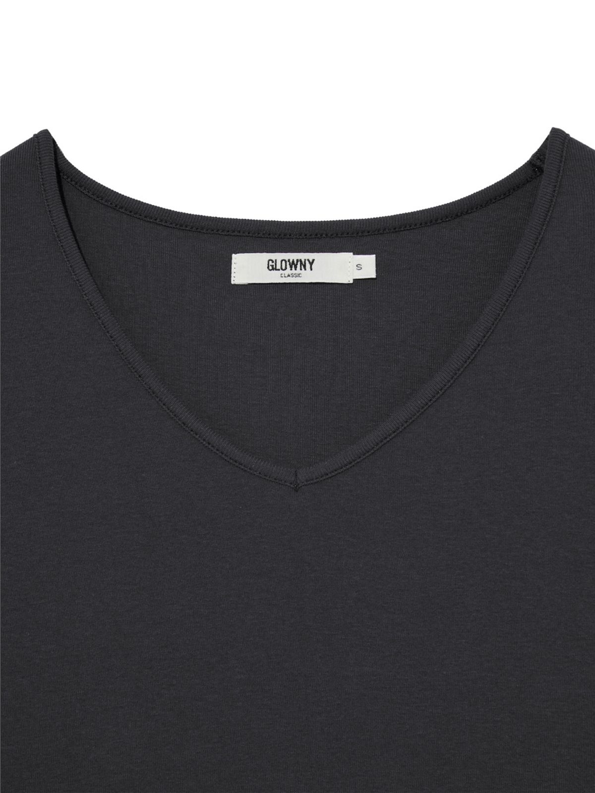 글로니(GLOWNY) G CHARM V-NECK LONG SLEEVE (CHARCOAL)