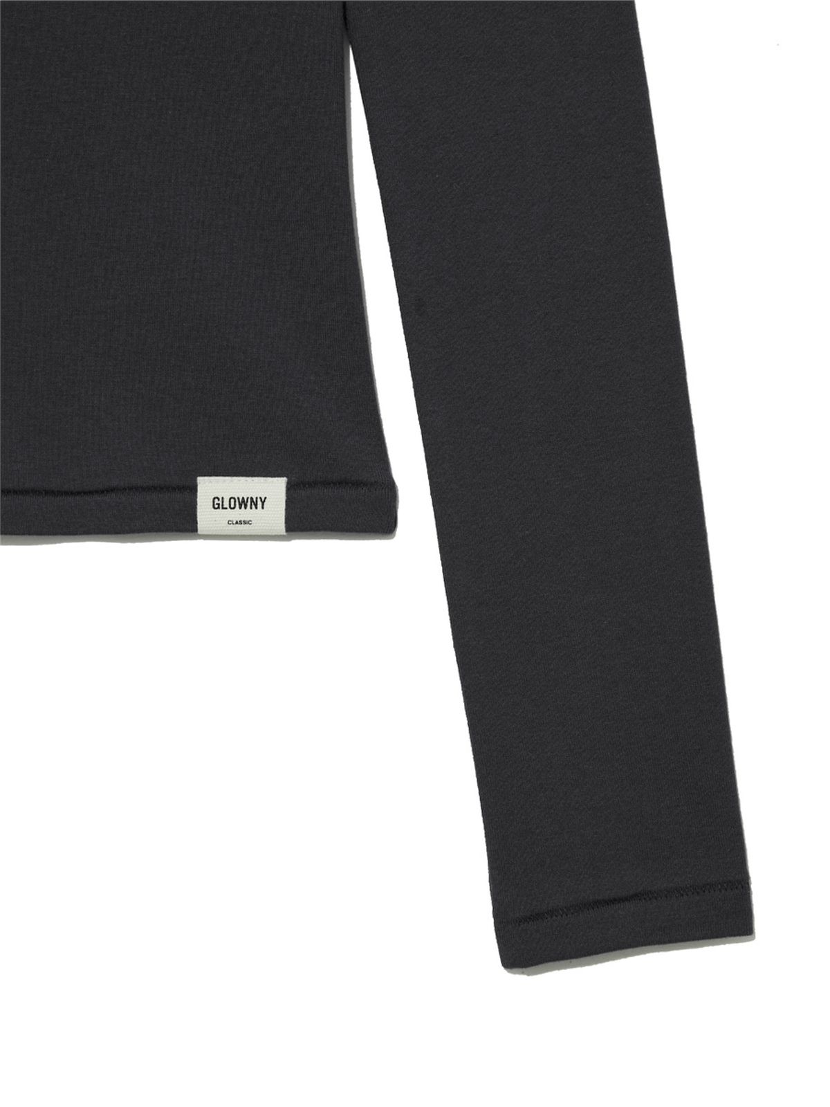 글로니(GLOWNY) G CHARM V-NECK LONG SLEEVE (CHARCOAL)