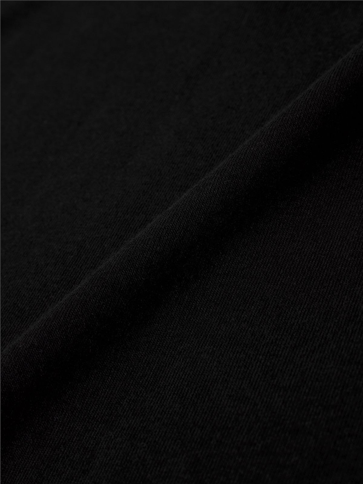 글로니(GLOWNY) G CHARM V-NECK LONG SLEEVE (BLACK)