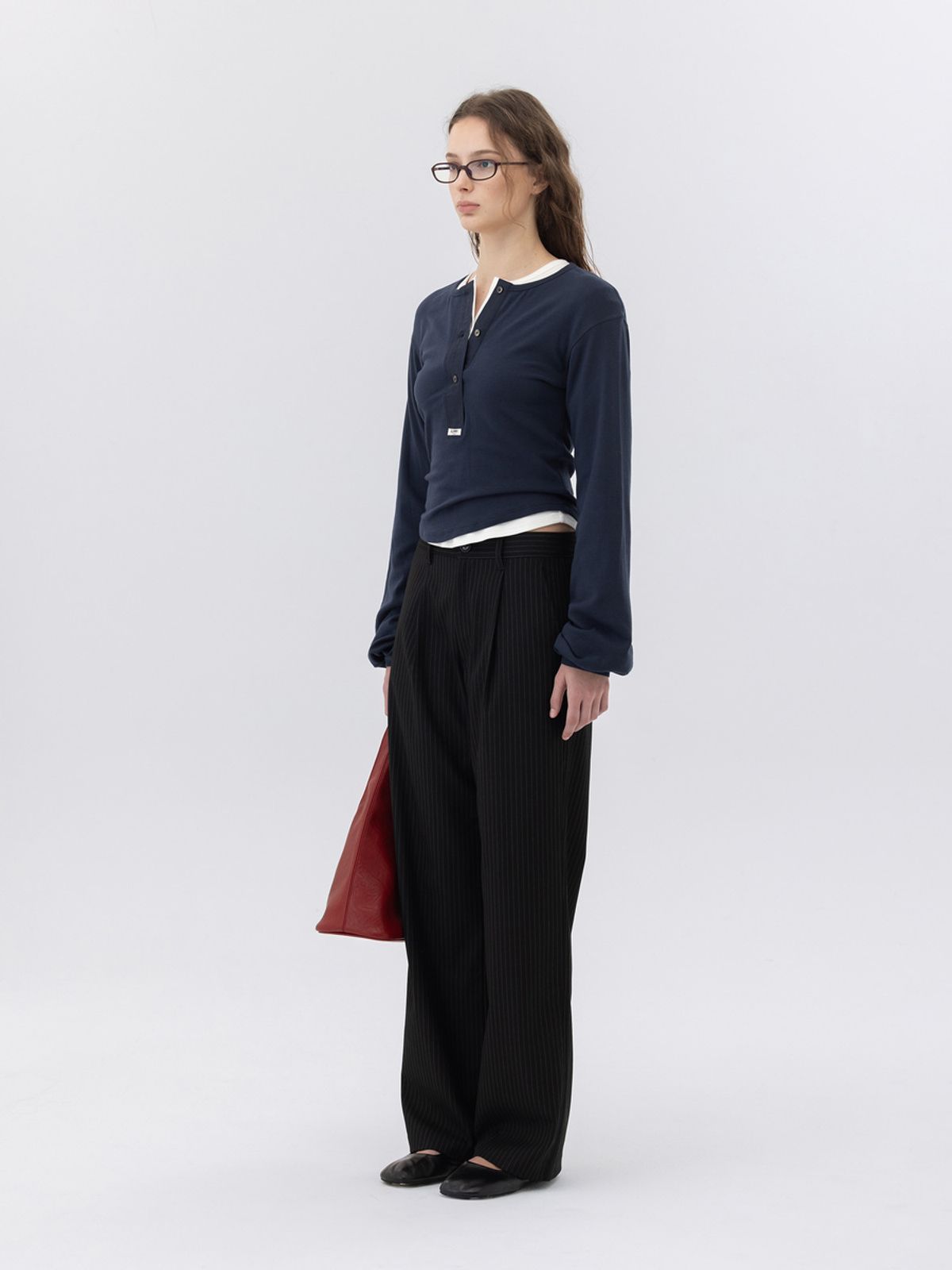 글로니(GLOWNY) G PLAIN HENLEY LONG SLEEVE (NAVY)
