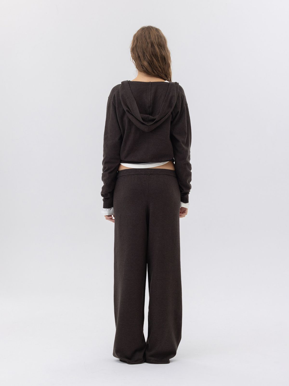 글로니(GLOWNY) G HUG V-NECK KNIT HOODIE (CHARCOAL)
