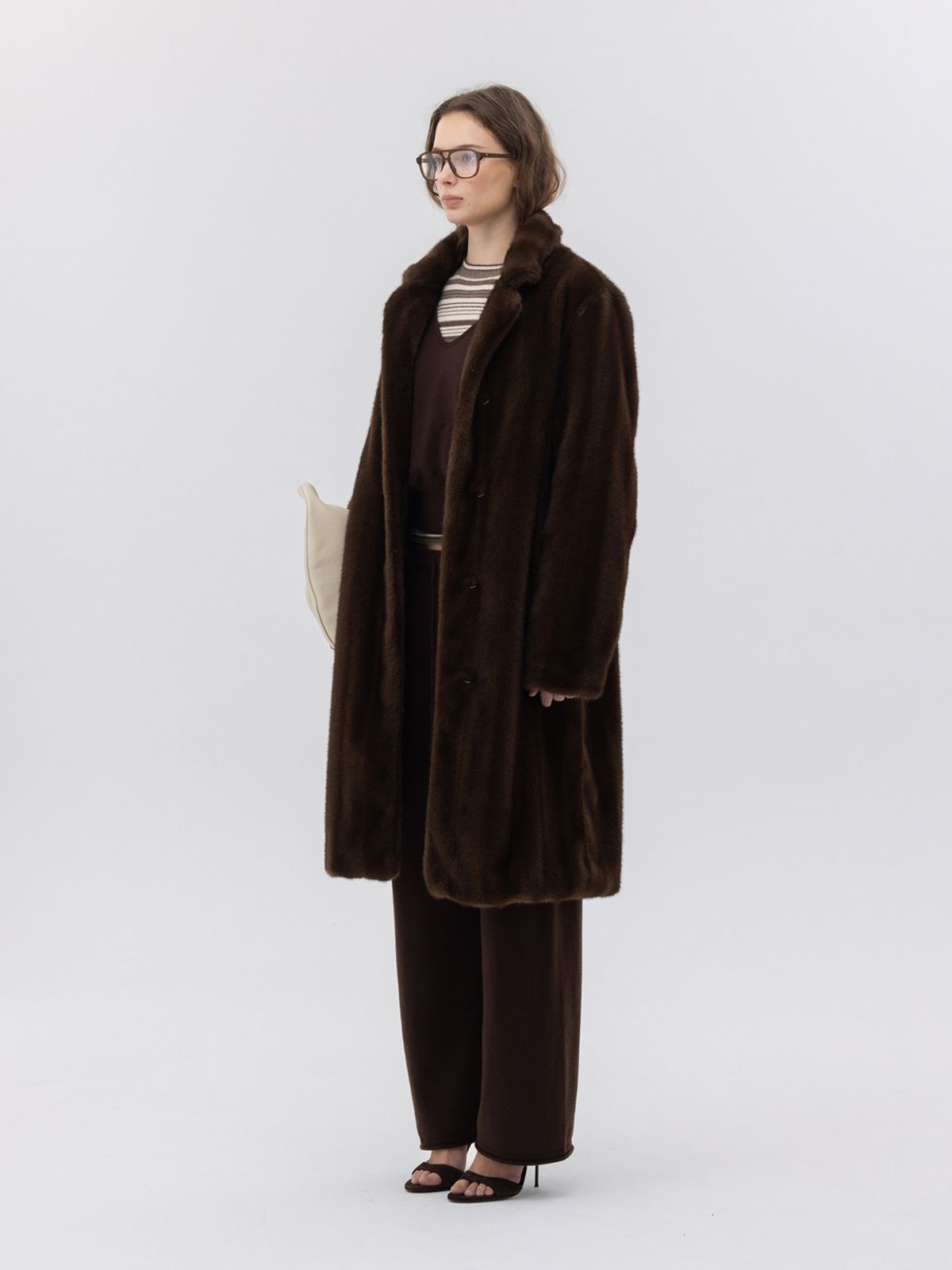 글로니(GLOWNY) G HUSH FUR MID COAT (BROWN)