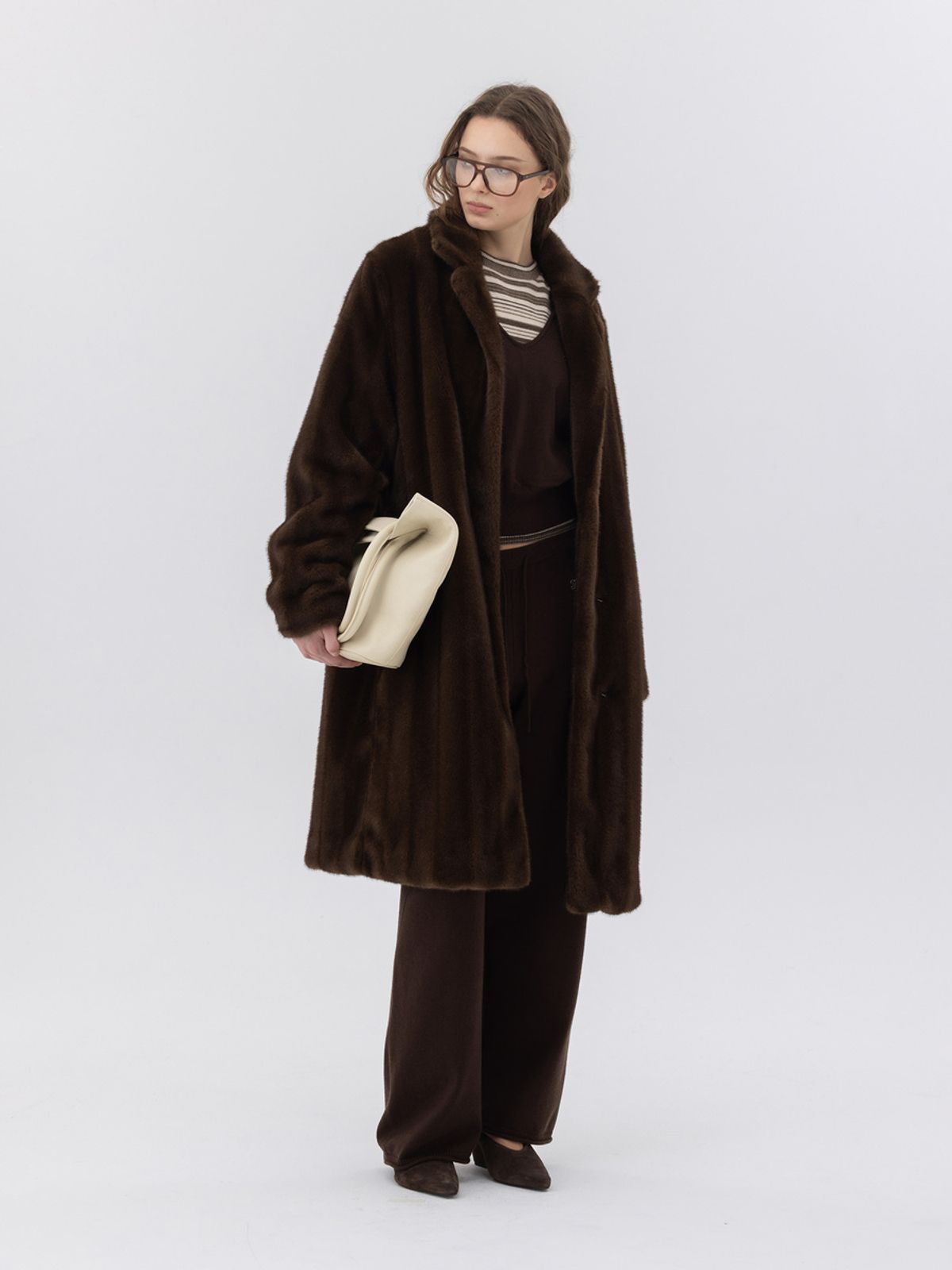 글로니(GLOWNY) G HUSH FUR MID COAT (BROWN)