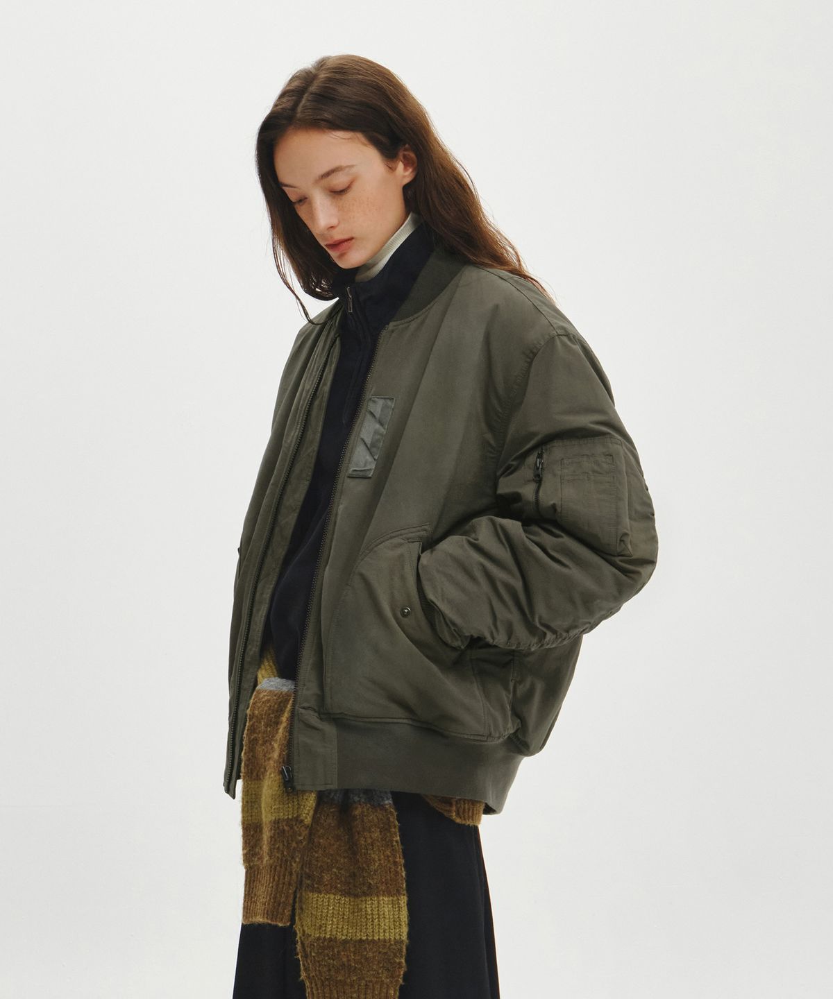 힐리먼트(HELEMENT) 포그 MA-1 패딩 점퍼 (KHAKI)
