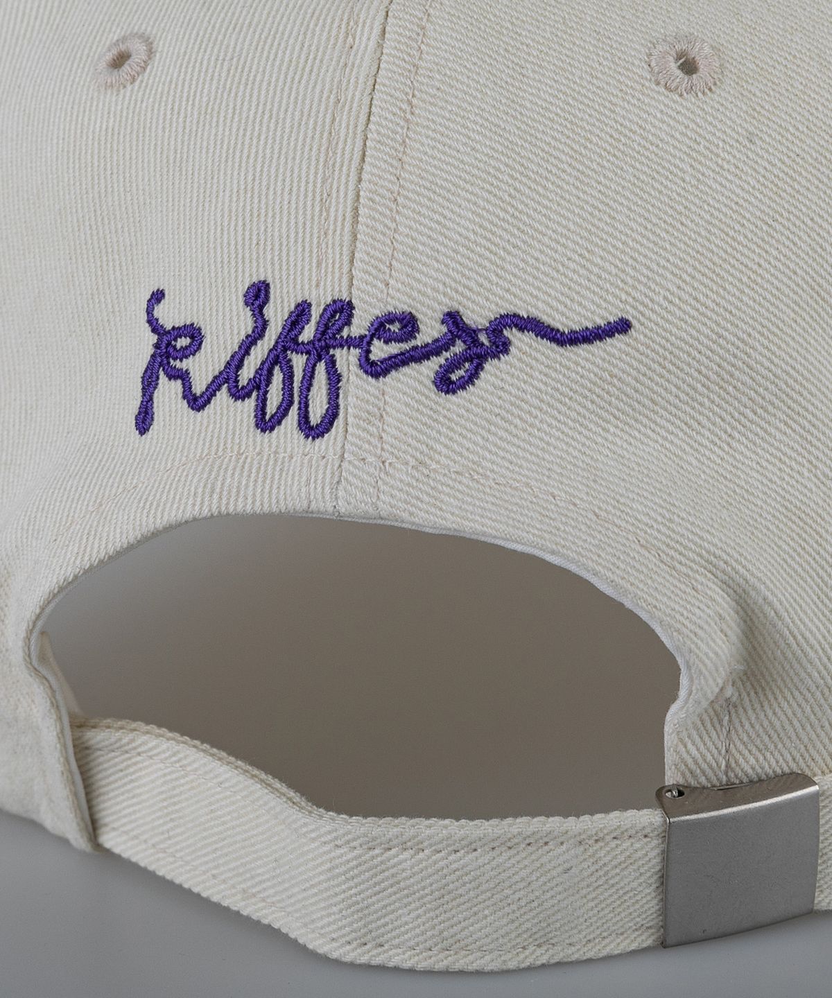 키페(KIFFER) Flemme long drippy Ball cap-white