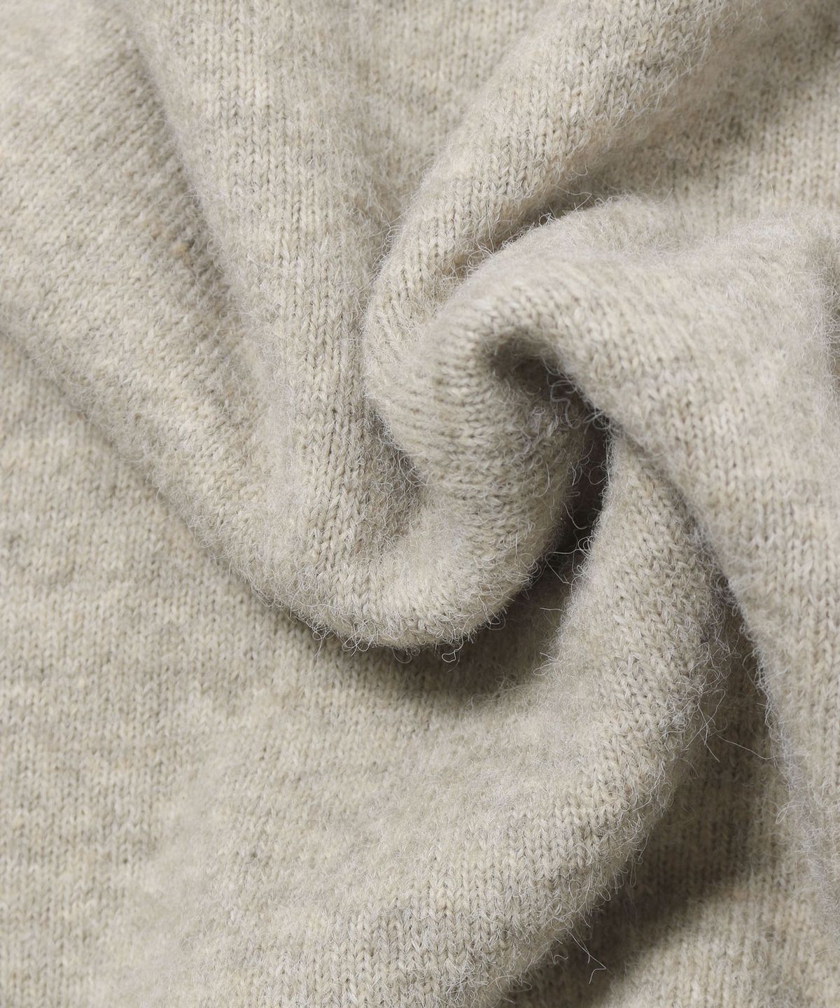 애드호크(ADHOC) 여성 라운드넥 플레인 니트 (LT-BEIGE) (HCALKA6)