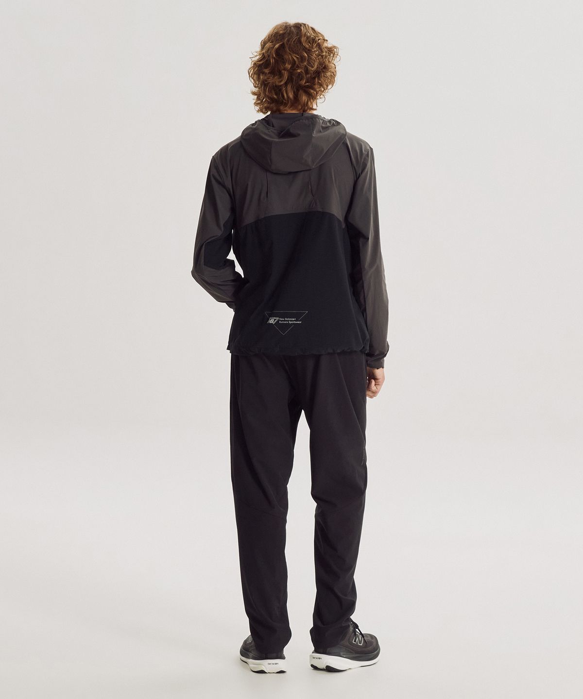 뉴발란스(NEW BALANCE) NBNTG45913 / UNI RC 러닝 에센셜 팬츠 (BLACK)
