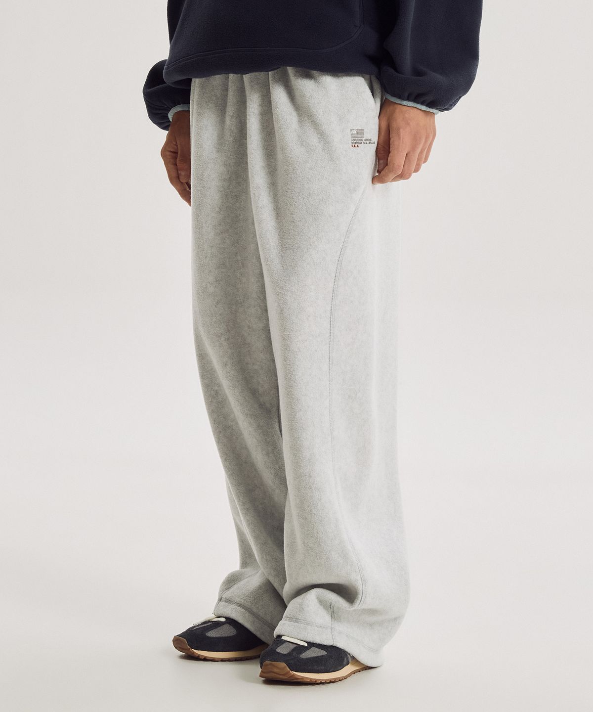 뉴발란스(NEW BALANCE) NBMLG41903 / UNI 플라잉 AEROHEAT 플리스 2WAY 와이드 팬츠 (OATMEAL)