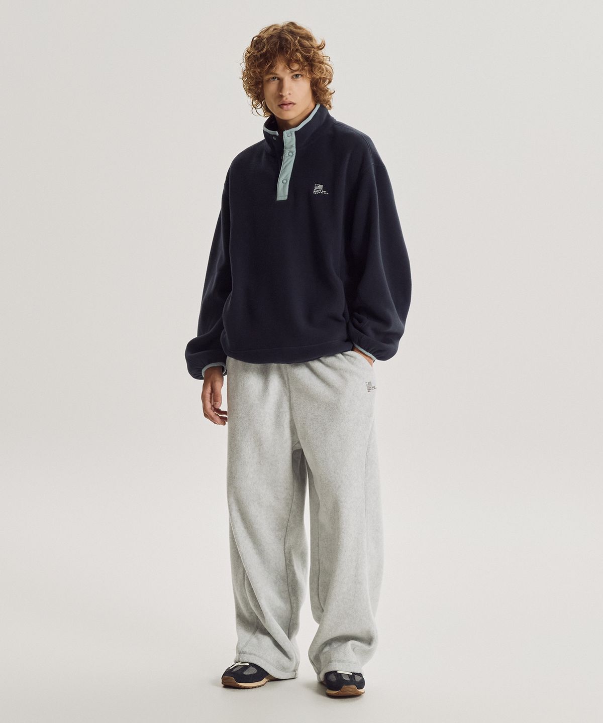 뉴발란스(NEW BALANCE) NBMLG41903 / UNI 플라잉 AEROHEAT 플리스 2WAY 와이드 팬츠 (OATMEAL)