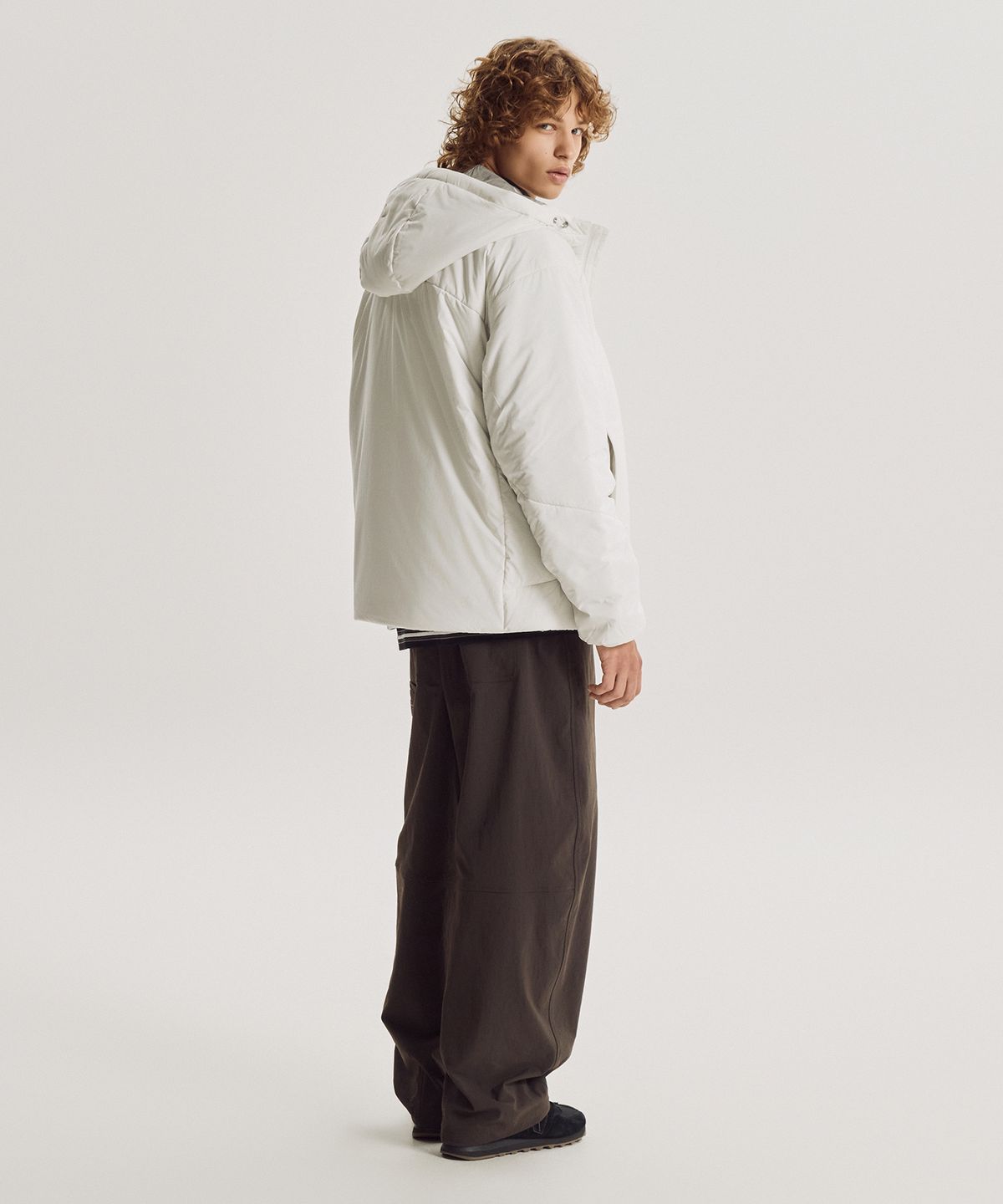 뉴발란스(NEW BALANCE) NBNQG41933 / UNI 헤리티지 클라우드 후드 패딩 자켓 (CREAM)