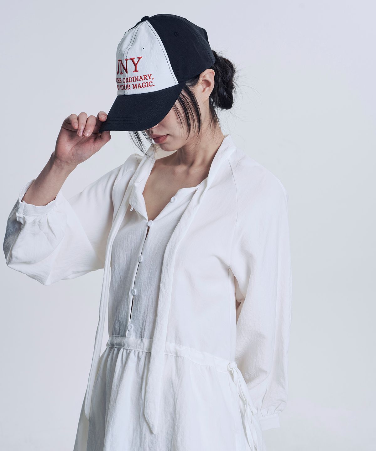 지니영(JEENYYOUNG) JNY 코튼 남녀공용 캡모자 데이 브리즈 볼캡 블랙