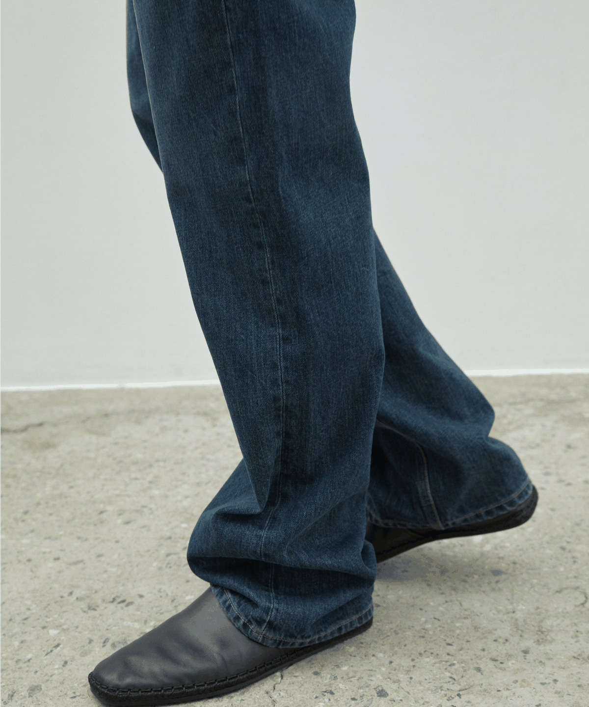 엔써리세븐(NTHIRTYSEVEN) Regular Fit Jeans - Dark Blue