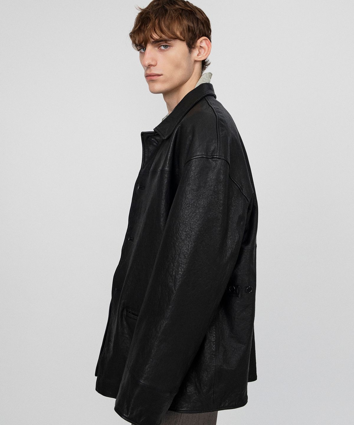 호이테(HEUTE) VINTAGE WASHED LAMBSKIN WORK JACKET (BLACK)