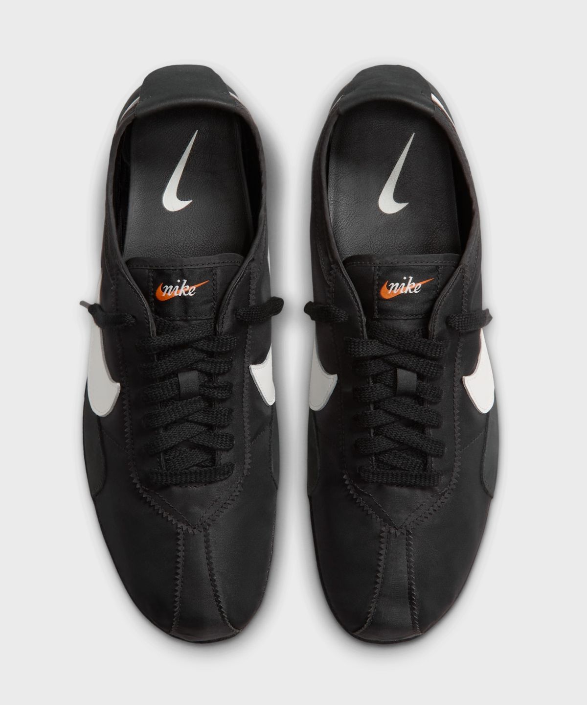 나이키(NIKE) 문 슈 OG M - 블랙:세이프티 오렌지:세일 / IX3952-001