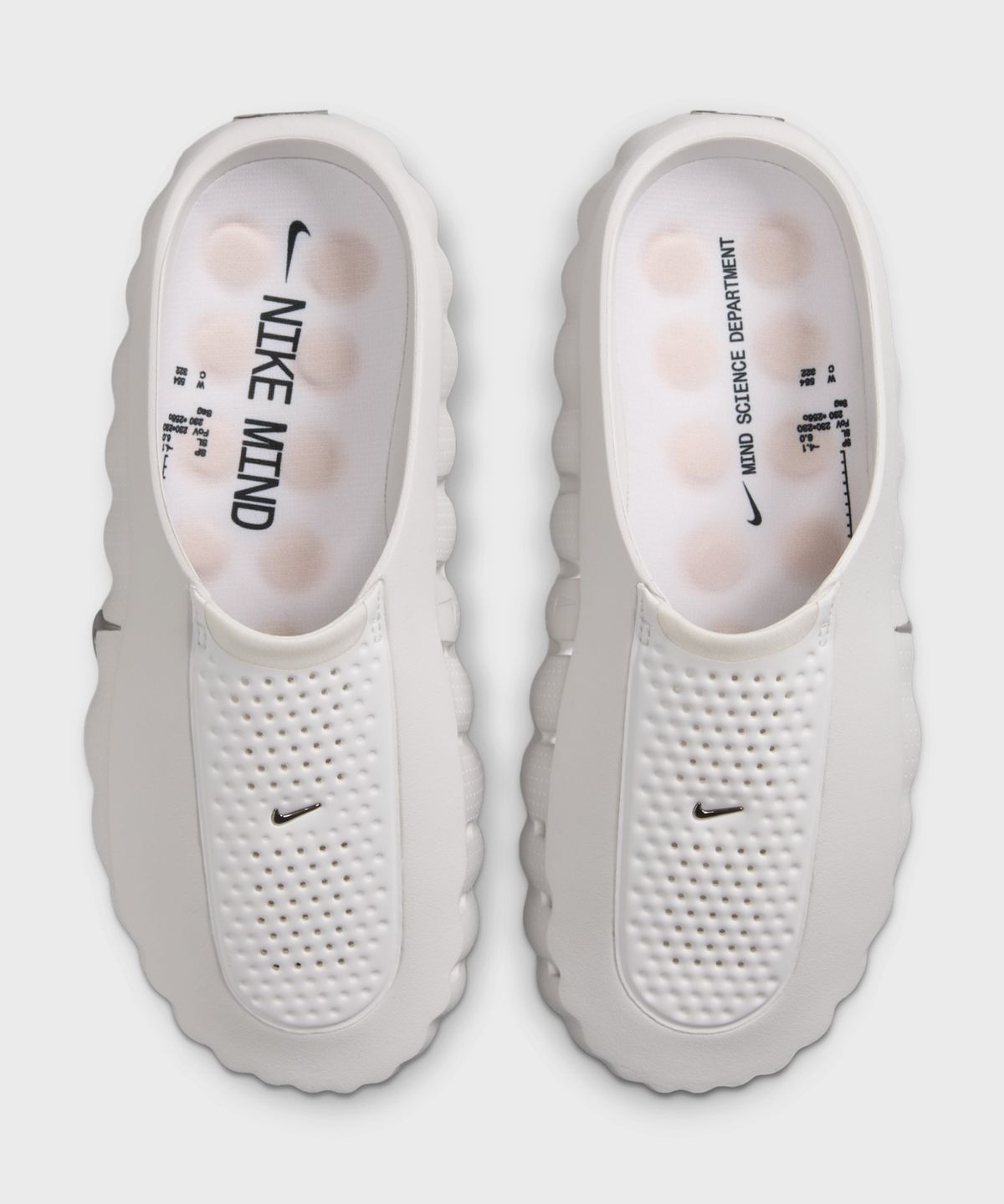 나이키(NIKE) 마인드 001 W - 서밋 화이트:팬텀:라이트 오어우드 브라운:메탈릭 실버 / HQ4309-101