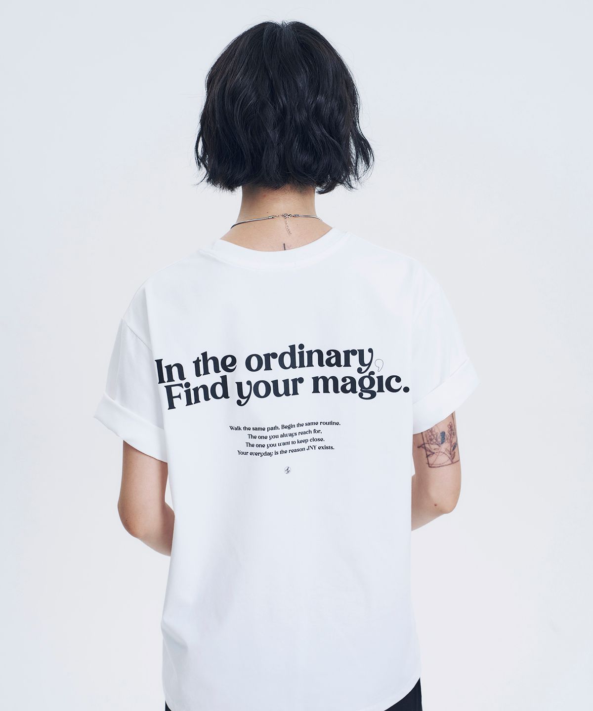 지니영(JEENYYOUNG) JNY 기본 박스티 화이트 (Basic Box Tee - White)