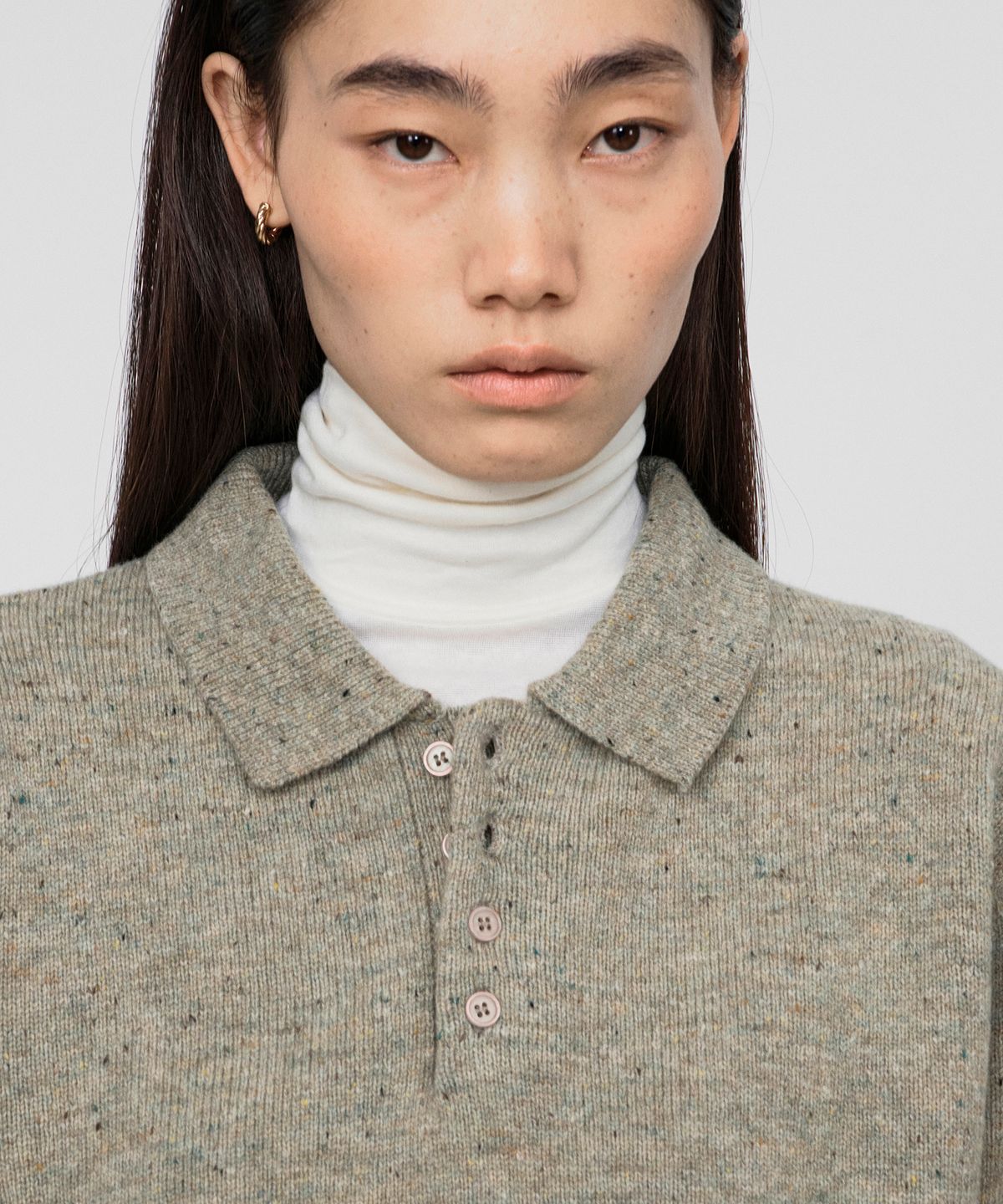 호이테(HEUTE) ROAN PURE WOOL COLLARED KNIT (HONEY BEIGE)