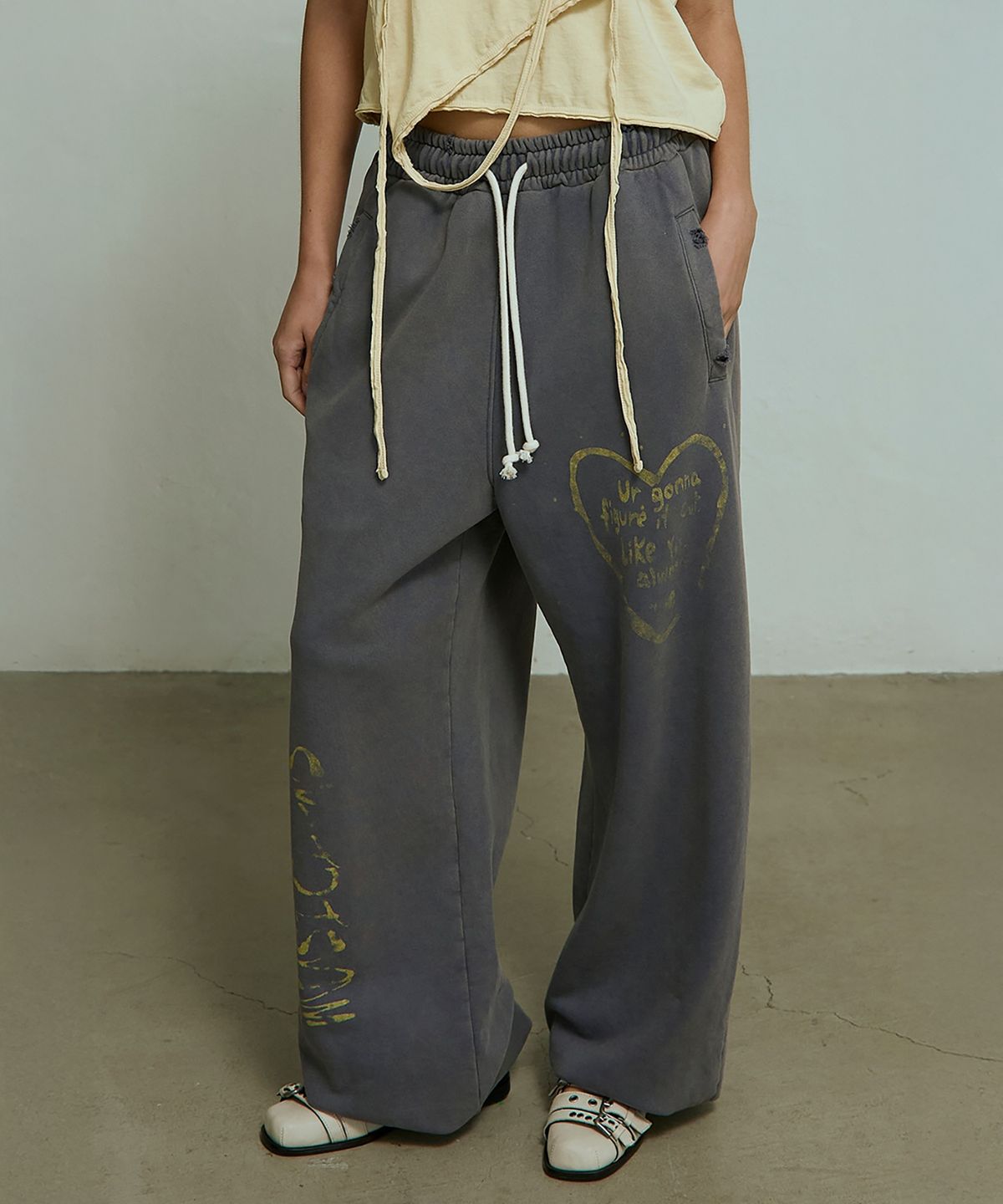 더블유케이엔디 프로젝트(WKND PROJECT) DAMAGED WASHED SWEAT PANTS (VINTAGE NAVY)