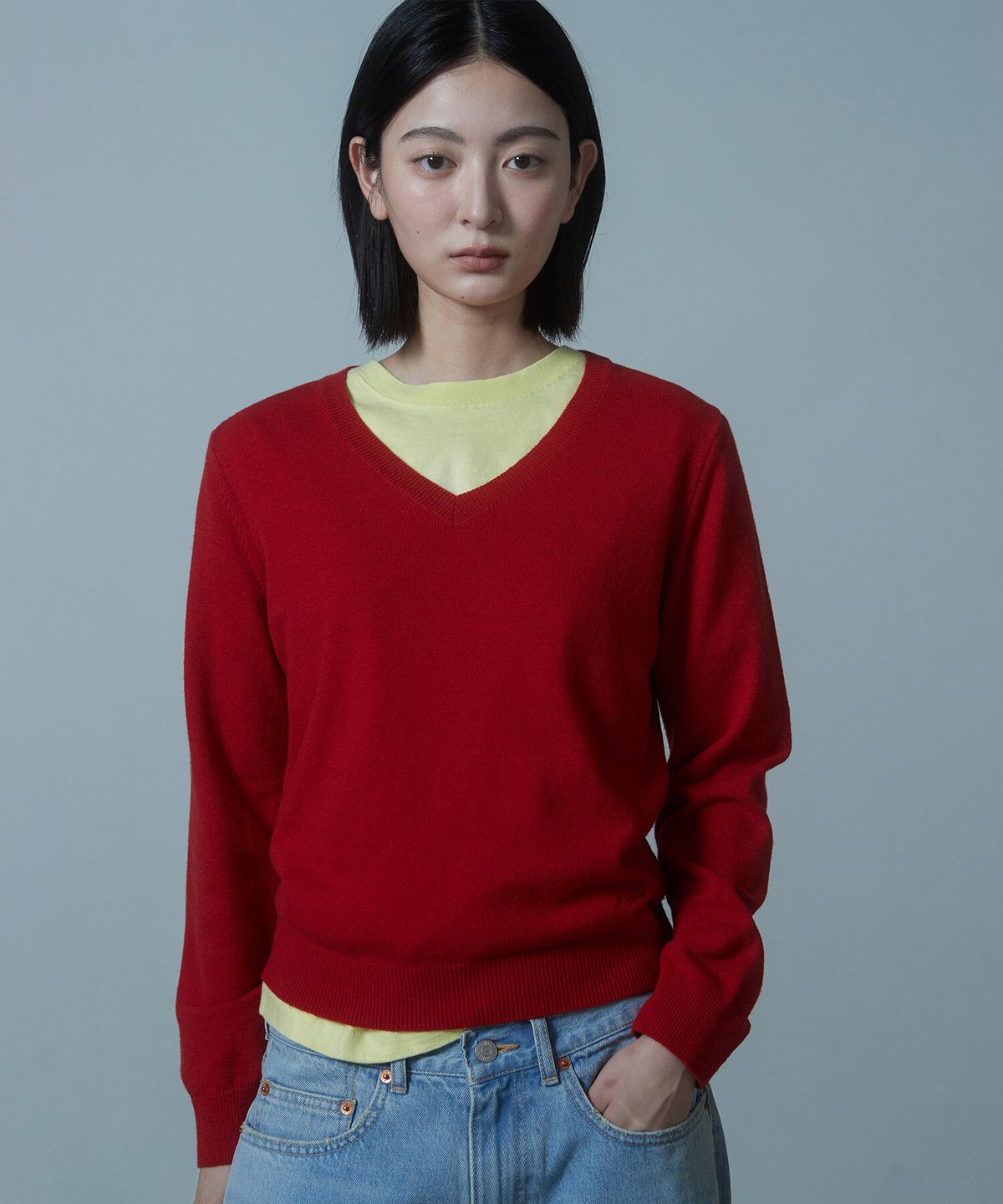 크래키(KRAKKI) [Women] Lambswool V-Neck Knit_Red [KR266PWK904]