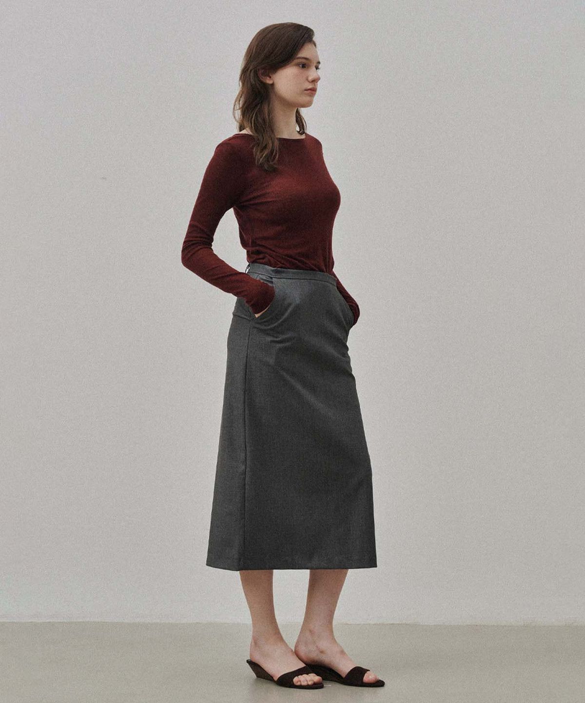 플라드주르(PLATDUJOUR) boat neck T (Burgundy)