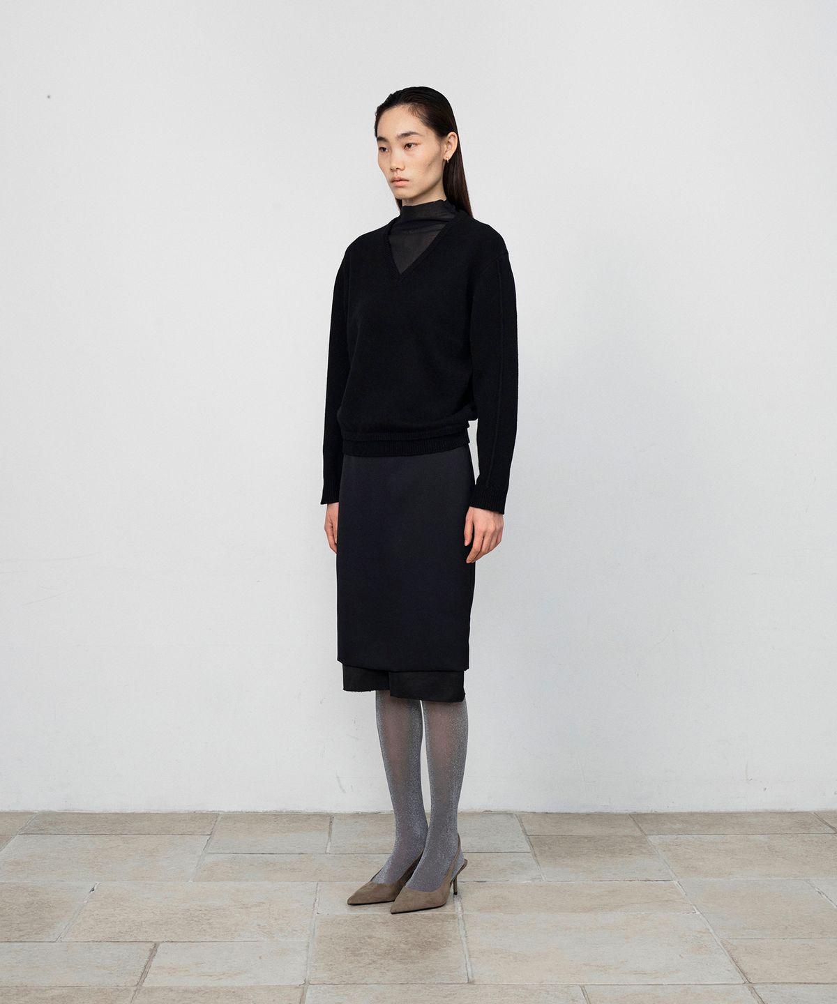 호이테(HEUTE) LESLIE WOOL TWILL LAYERED SKIRT (BLACK)