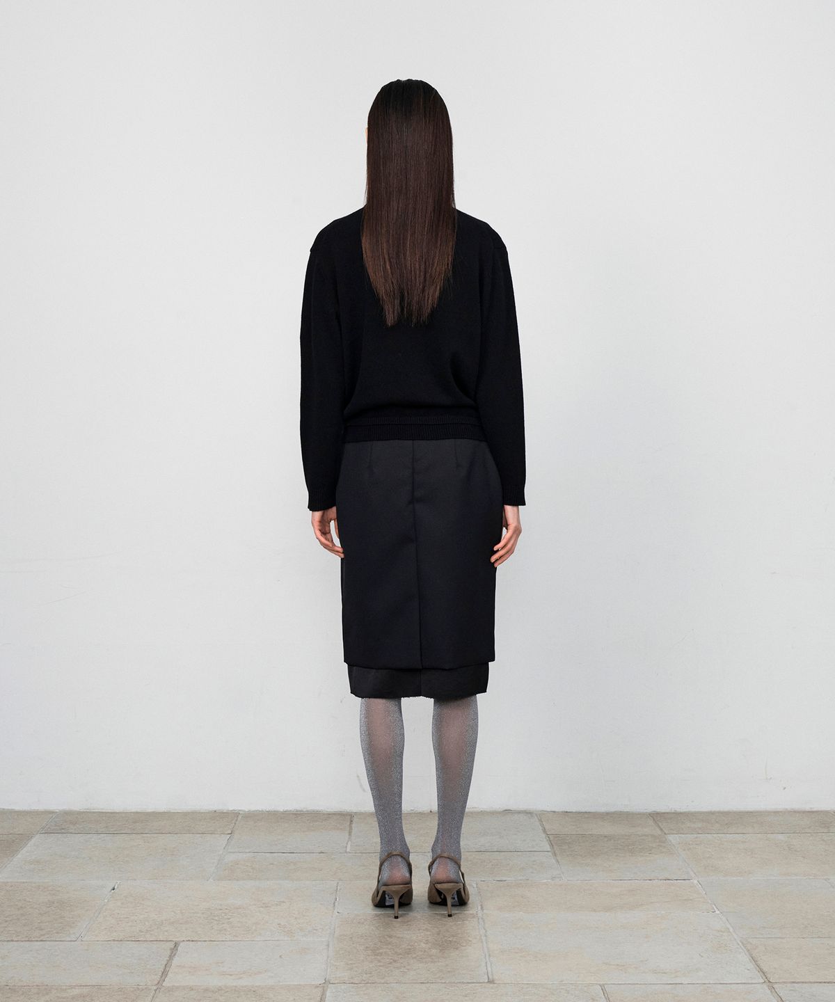 호이테(HEUTE) LESLIE WOOL TWILL LAYERED SKIRT (BLACK)