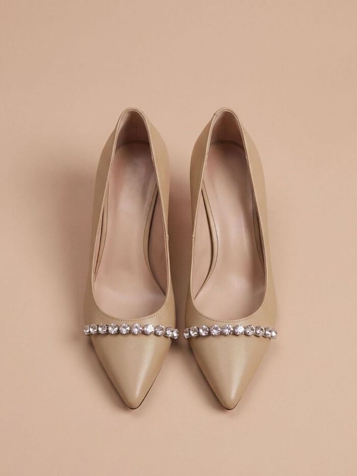 인더발코니(IN THE BALCONY) JETAIME Pumps Sable