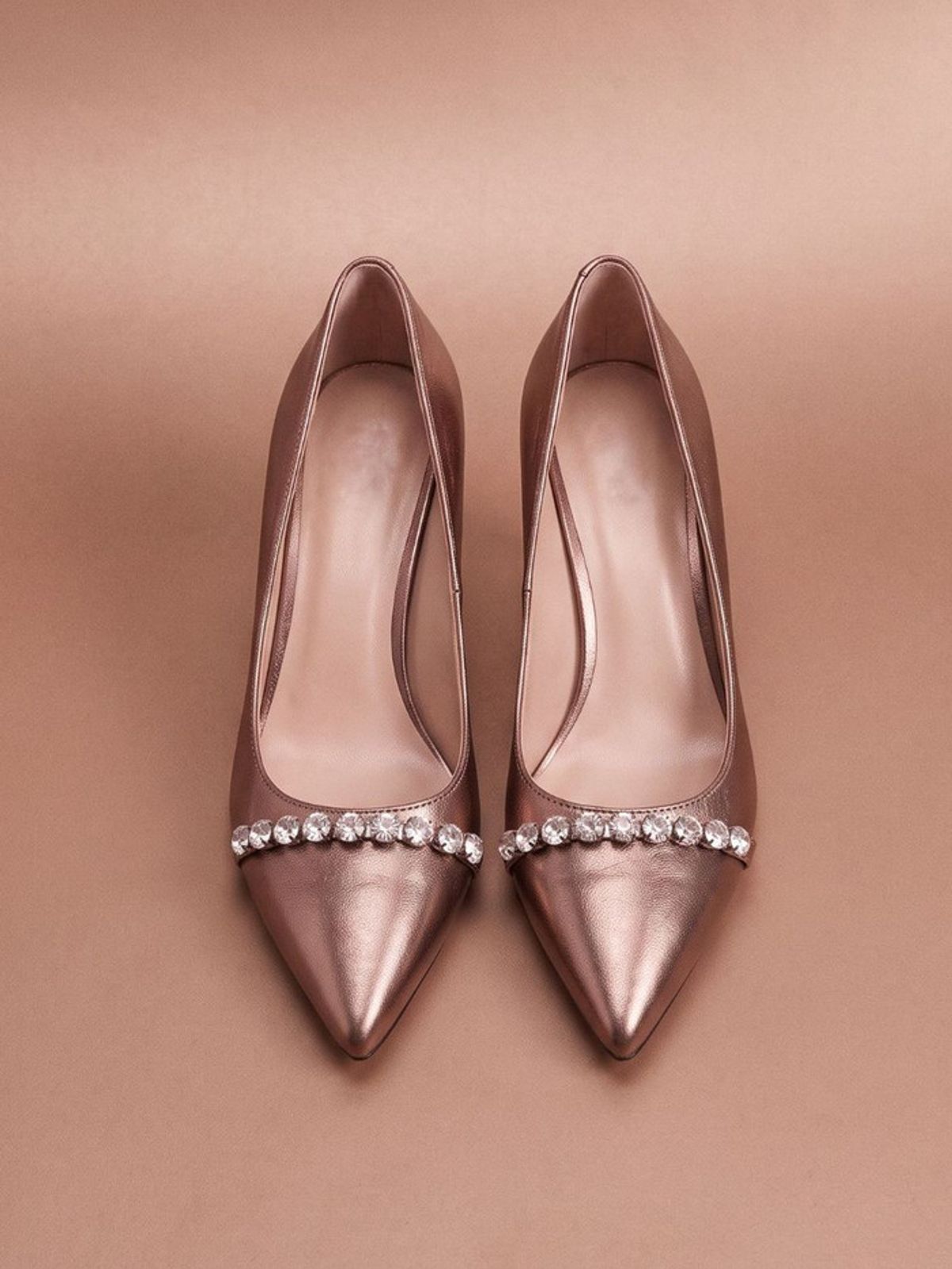 인더발코니(IN THE BALCONY) JETAIME Pumps Lumiere
