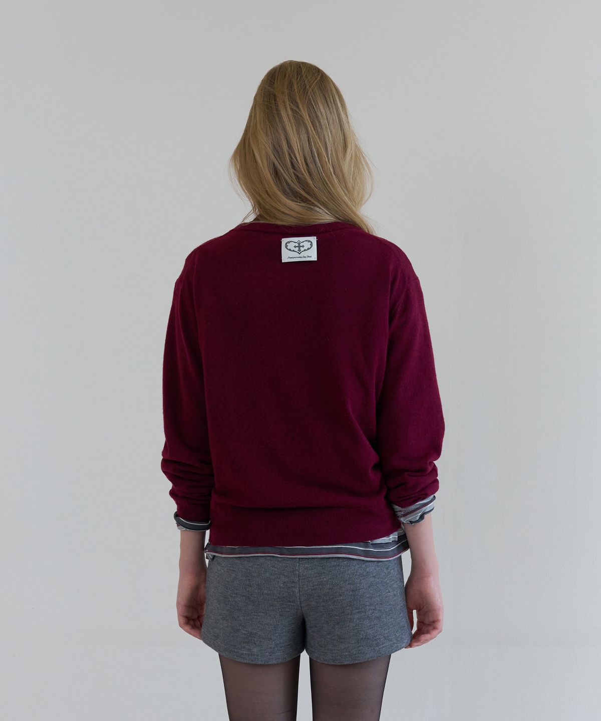 톤드(TONED) Hush deep v-neck knit (plum)