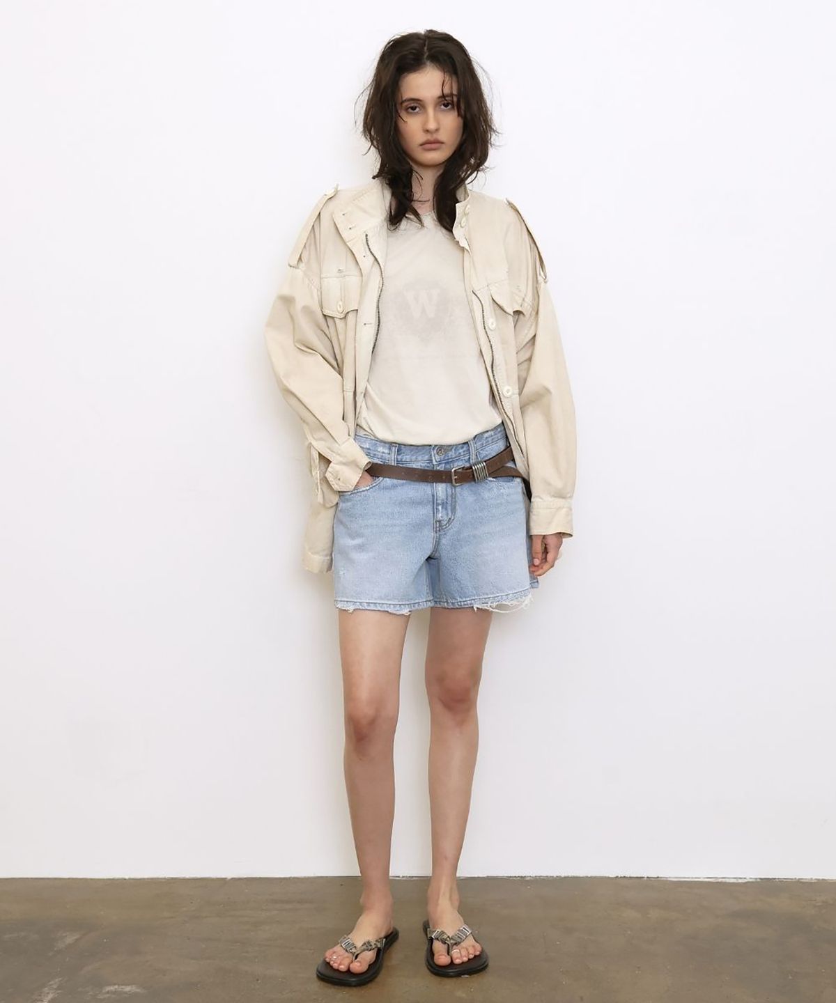 더블유케이엔디 프로젝트(WKND PROJECT) ENGINEER POCKET DENIM SHORTS